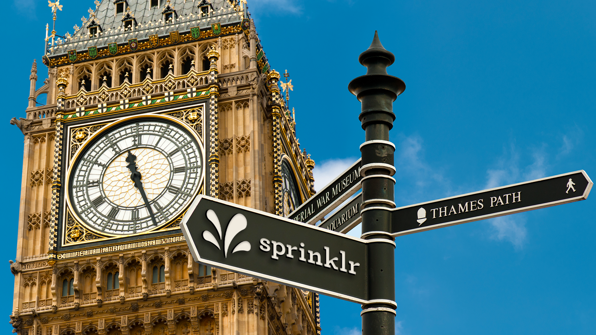 20190722_Custom_Display_SprinklrLondon2.png