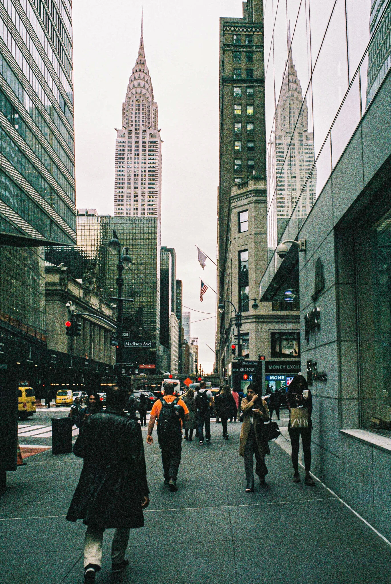 a753868-R1-06-7.jpg