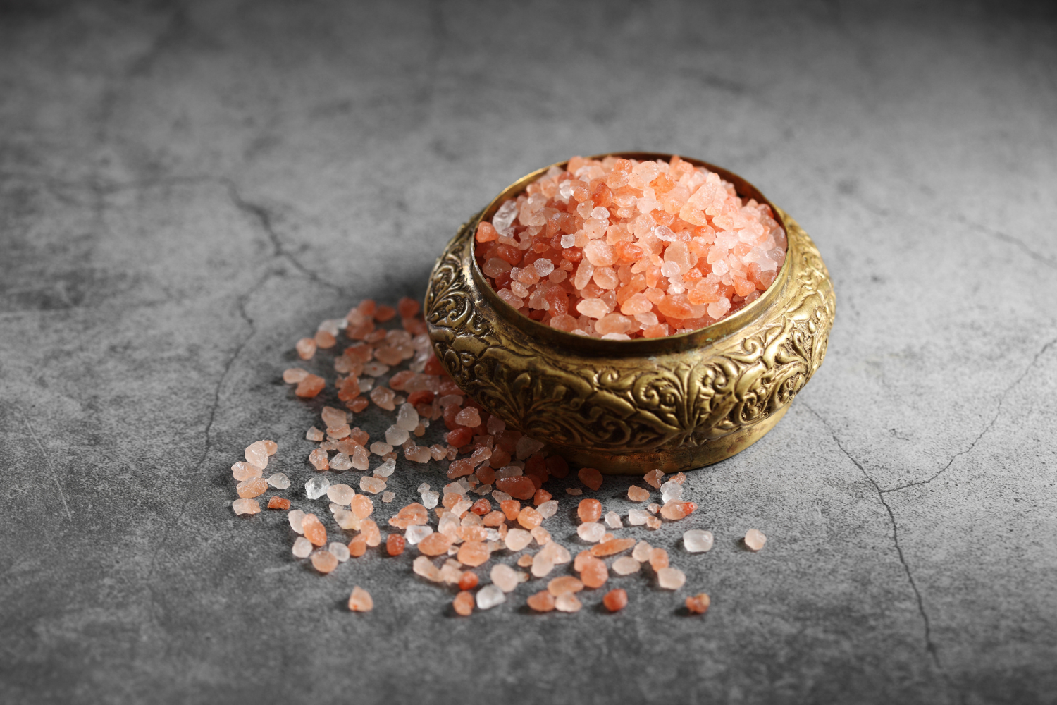 Full Moon Ritual: Salt Cleansing for Your Bedroom