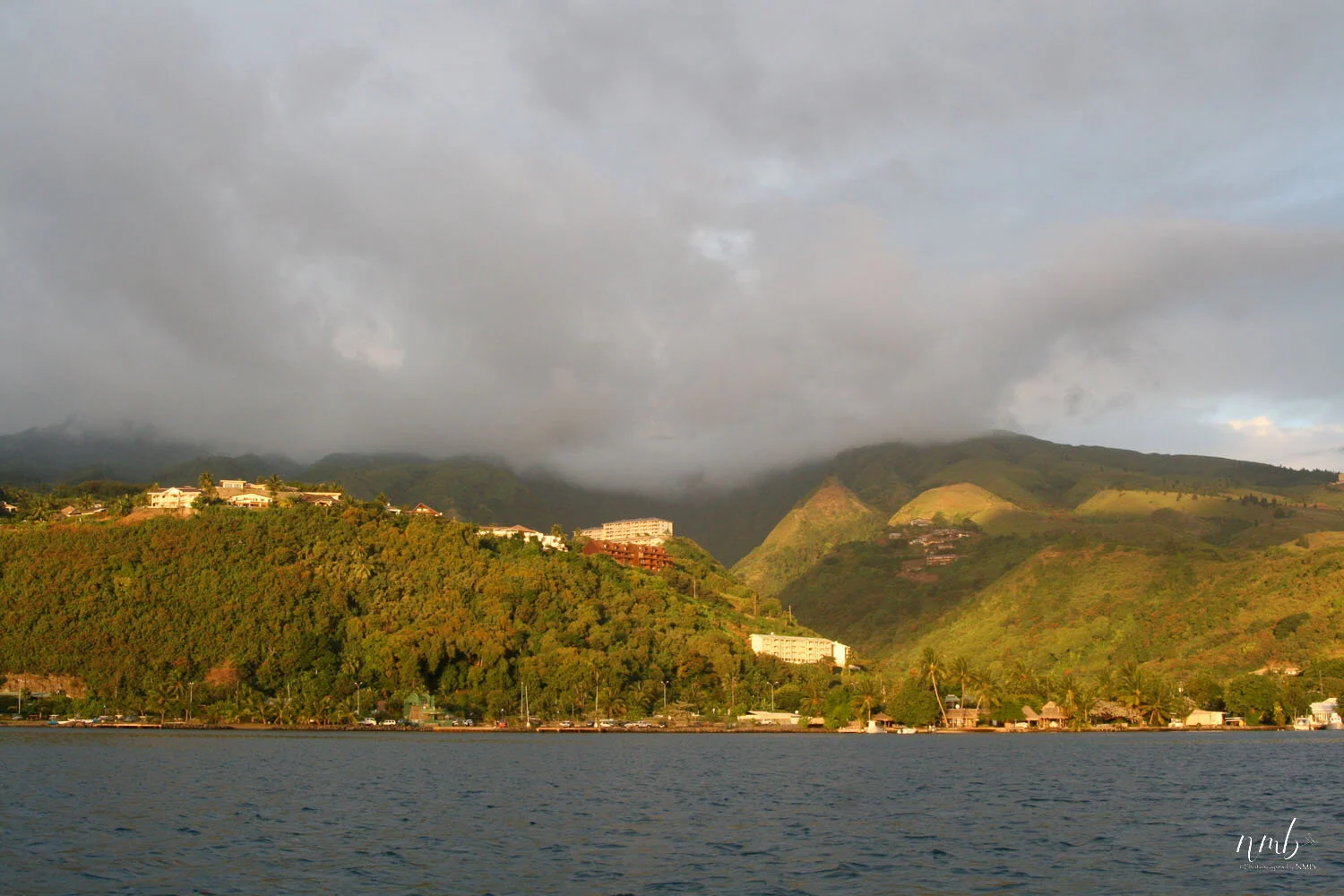 08web_bora bora.jpg