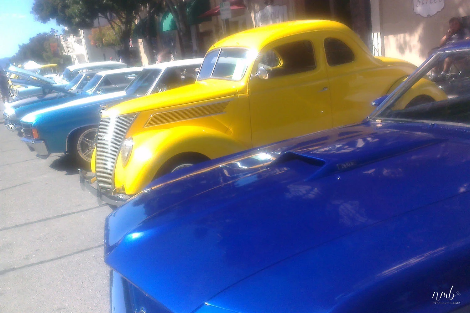 08web_CARS.jpg