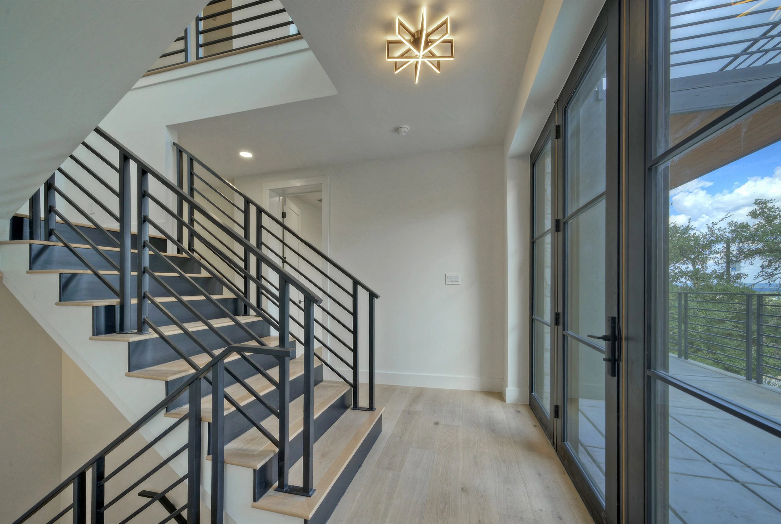 Entryway.jpg