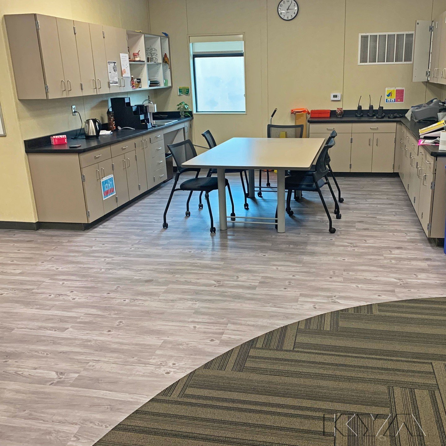 An easy way to help signify a change in the purpose of an area is to transition the flooring. By transitioning the carpet to LVT, Independence Adult Center signified a change from the hallway to the lounge and kitchen area. An easy way to make a spec