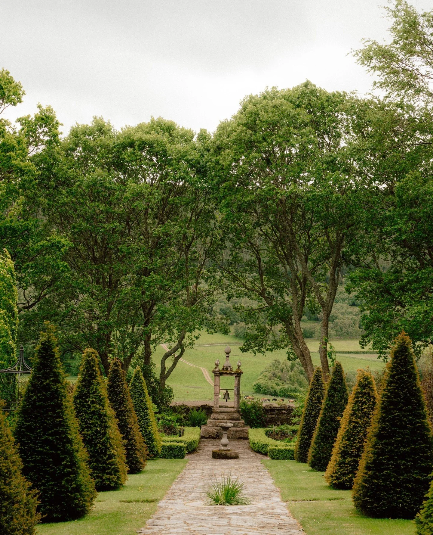 This is what we mean when we talk about slow Sundays on the estate. #EightLands