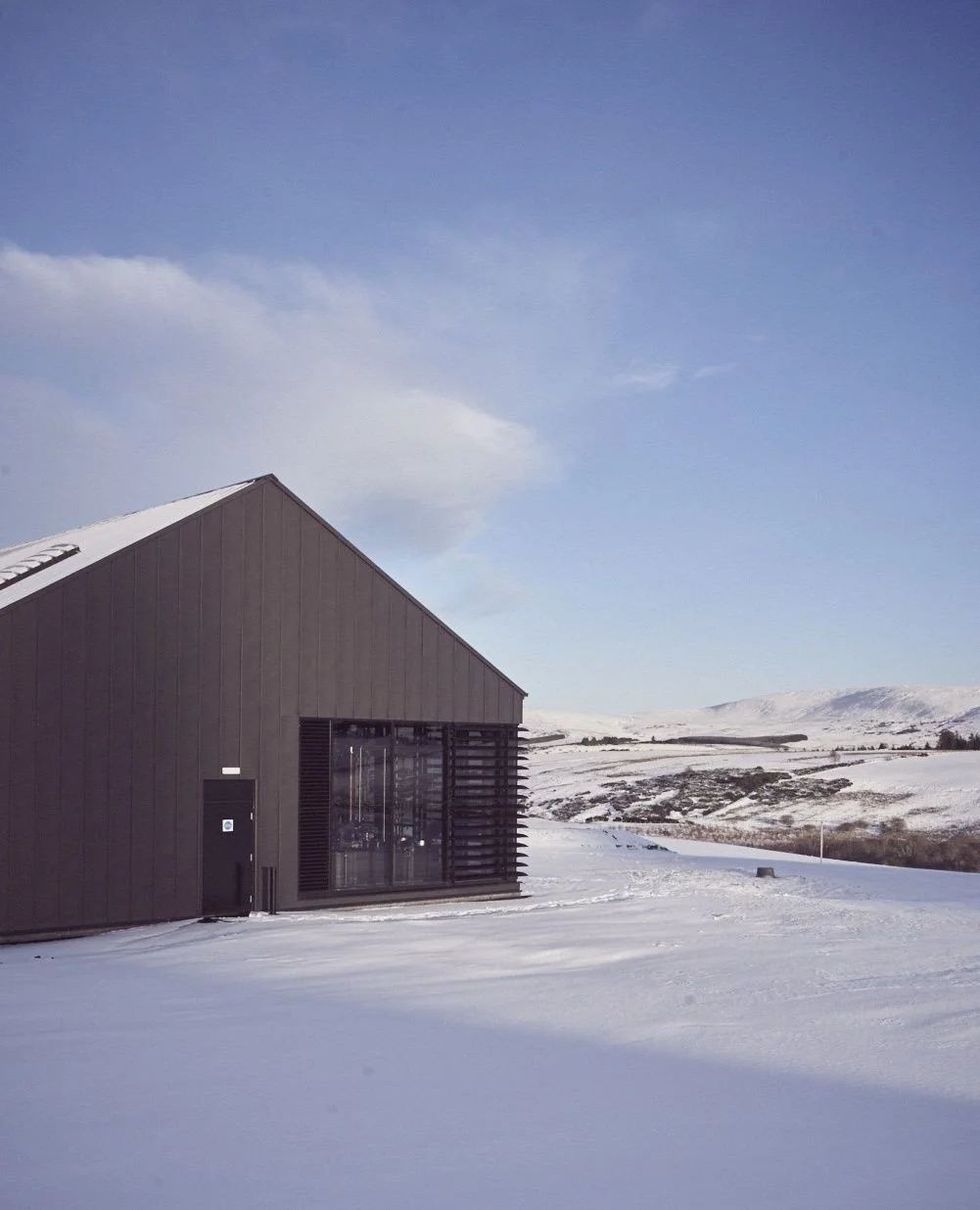 Pretty as a picture &mdash; whatever the weather. ❄️ Our distillery shop will be open until 5pm today. Time to pick something up for the weekend?!