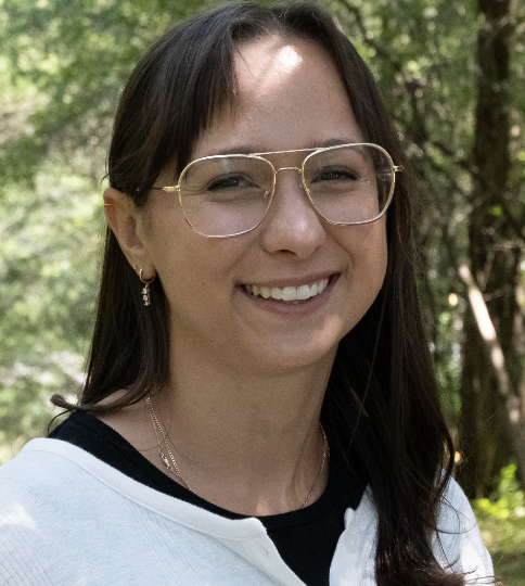 Noa Barash headshot