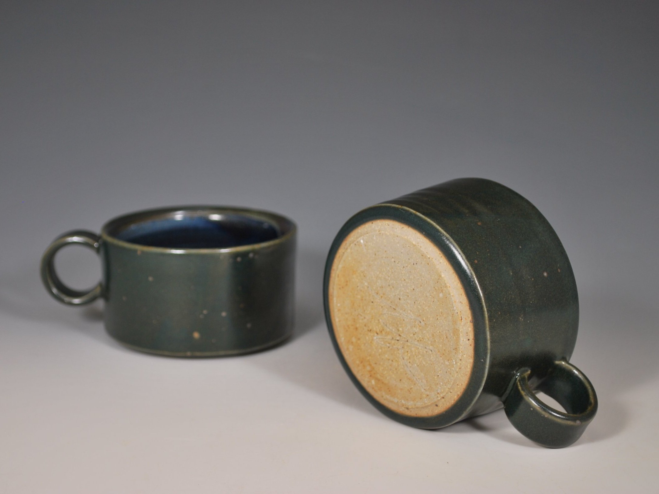 8MUGSET2_2.jpg