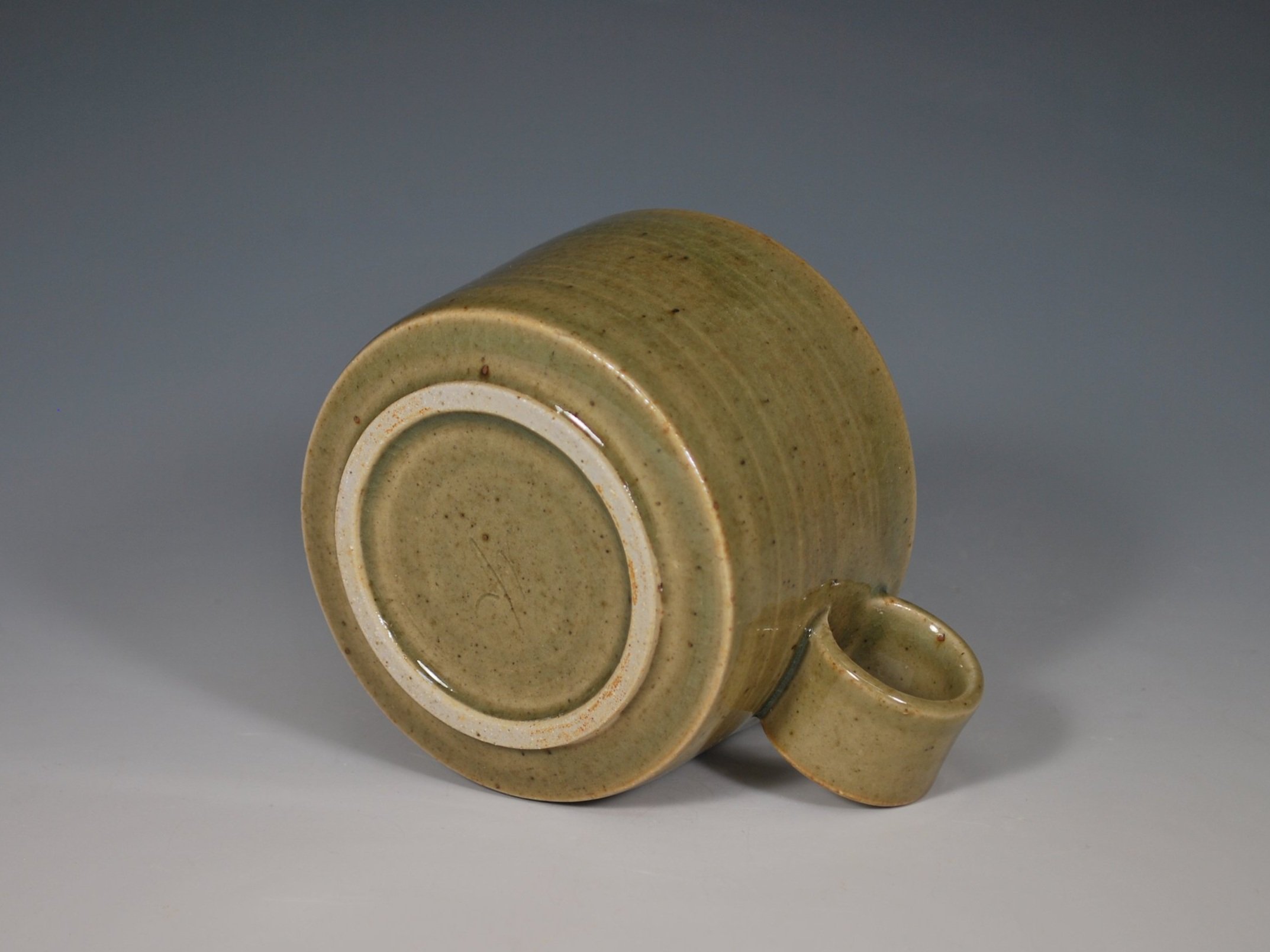 12MUG2_2.jpg