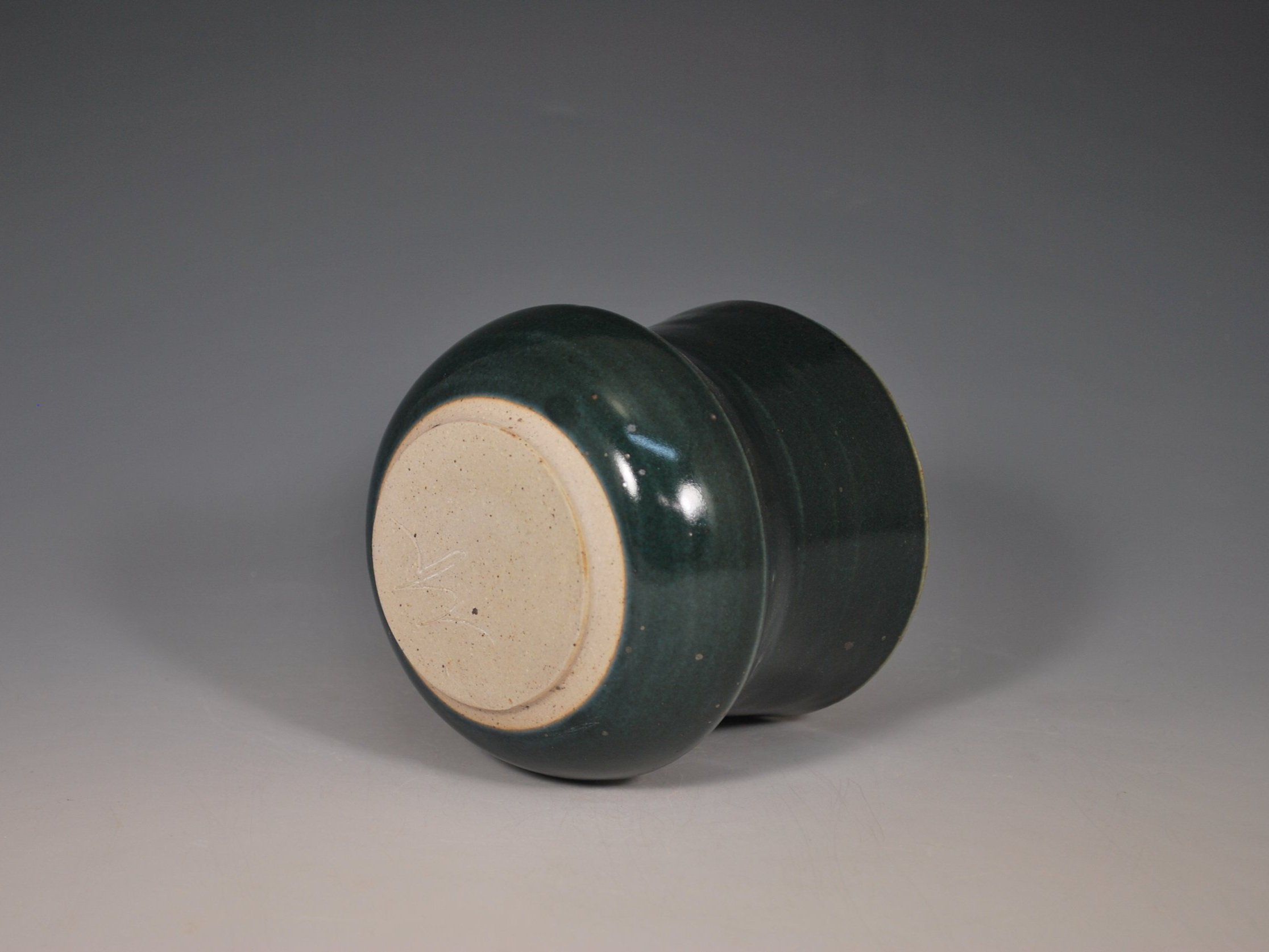 MEDVASE1_3.jpg