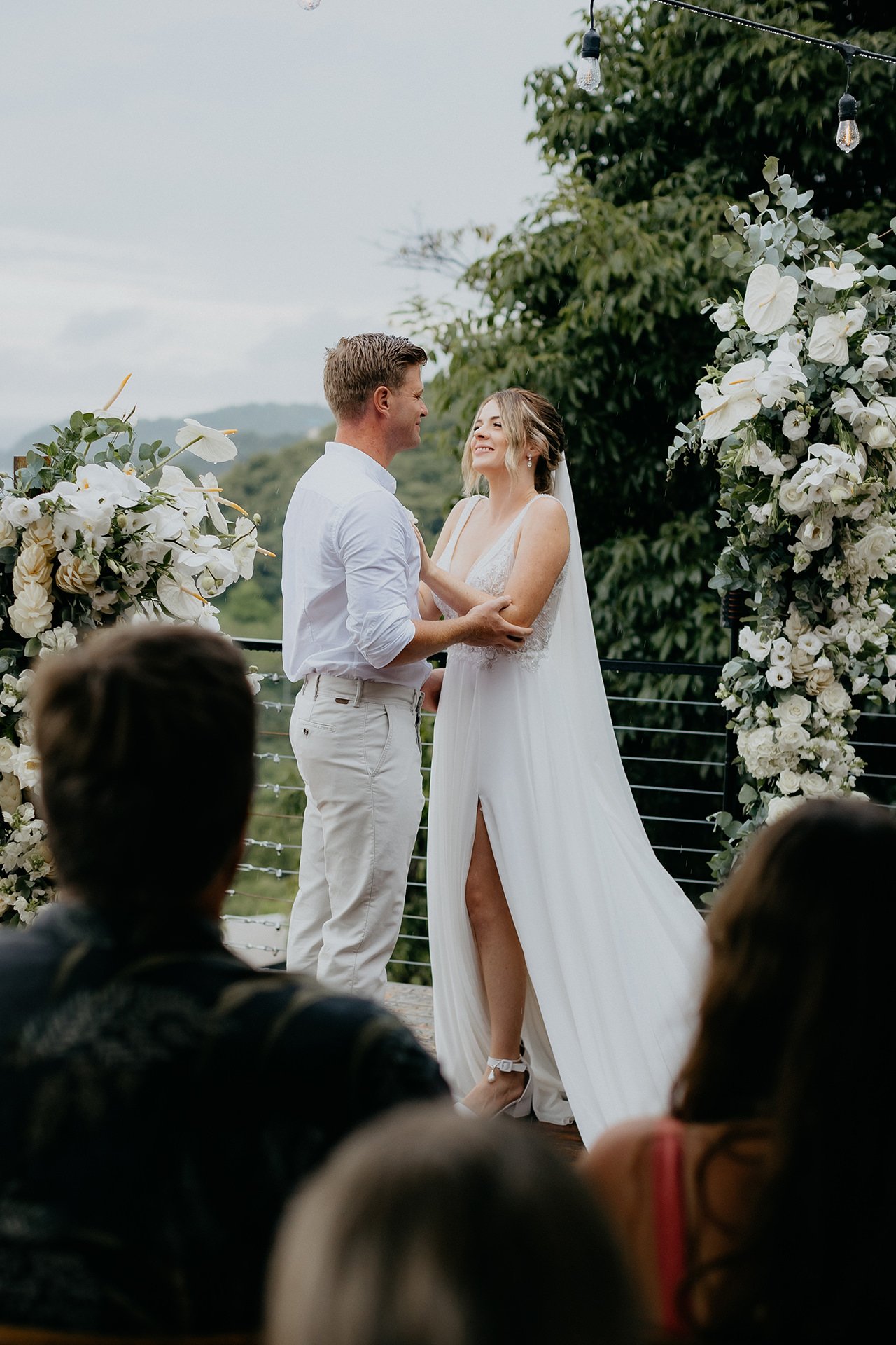 Artistic editorial wedding photography in Costa Rica by Treehouse 1987