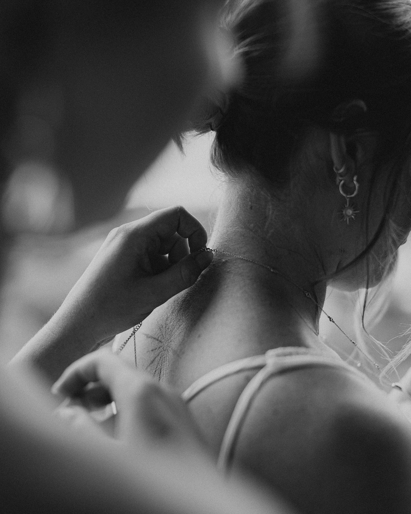 As wedding season unfolds, our galleries are coming to life! We&rsquo;re beyond grateful for all the amazing people who&rsquo;ve joined us on this journey, especially the couples who trust us to capture their lovely day. Thank you!
&mdash;
#CostaRica