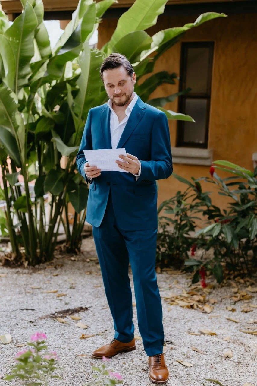 Hacienda Barrigona wedding getting ready
