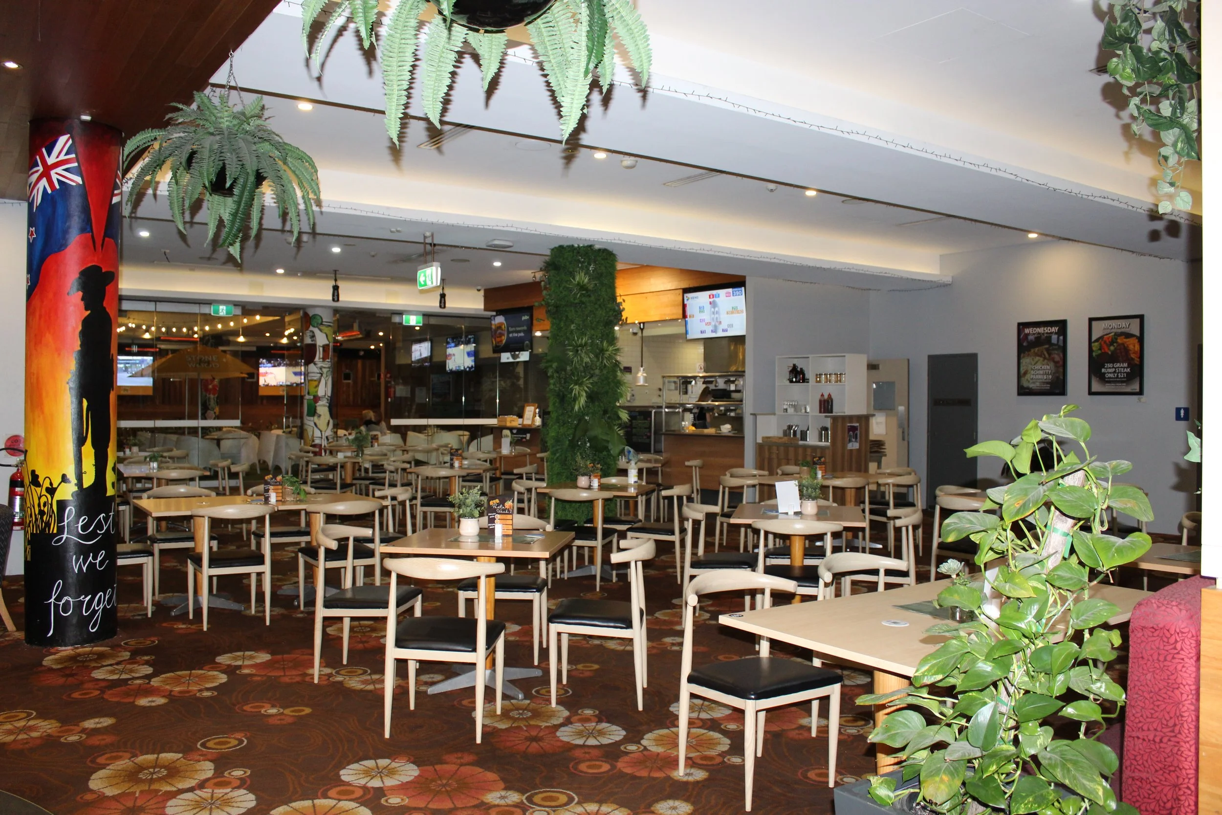 Bistro.JPG