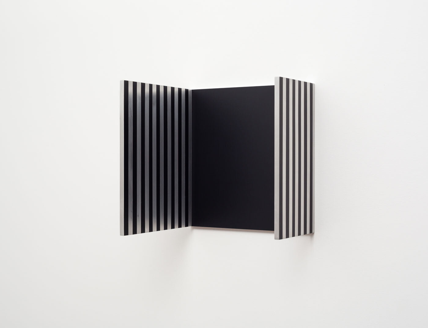  Walls In Flat Black II | 2016 (Right Side View) 