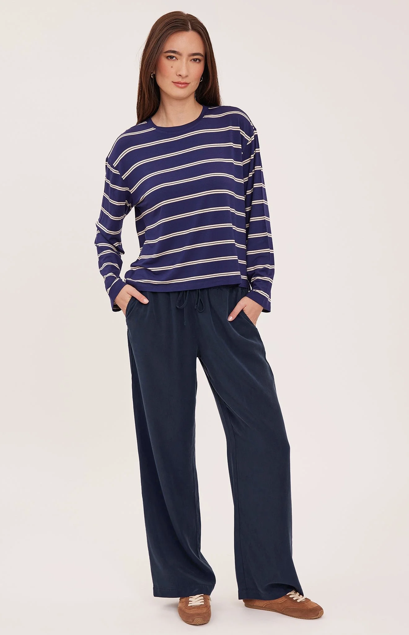 GF2607-1193_NAVY-STRIPE_1_C2.jpg