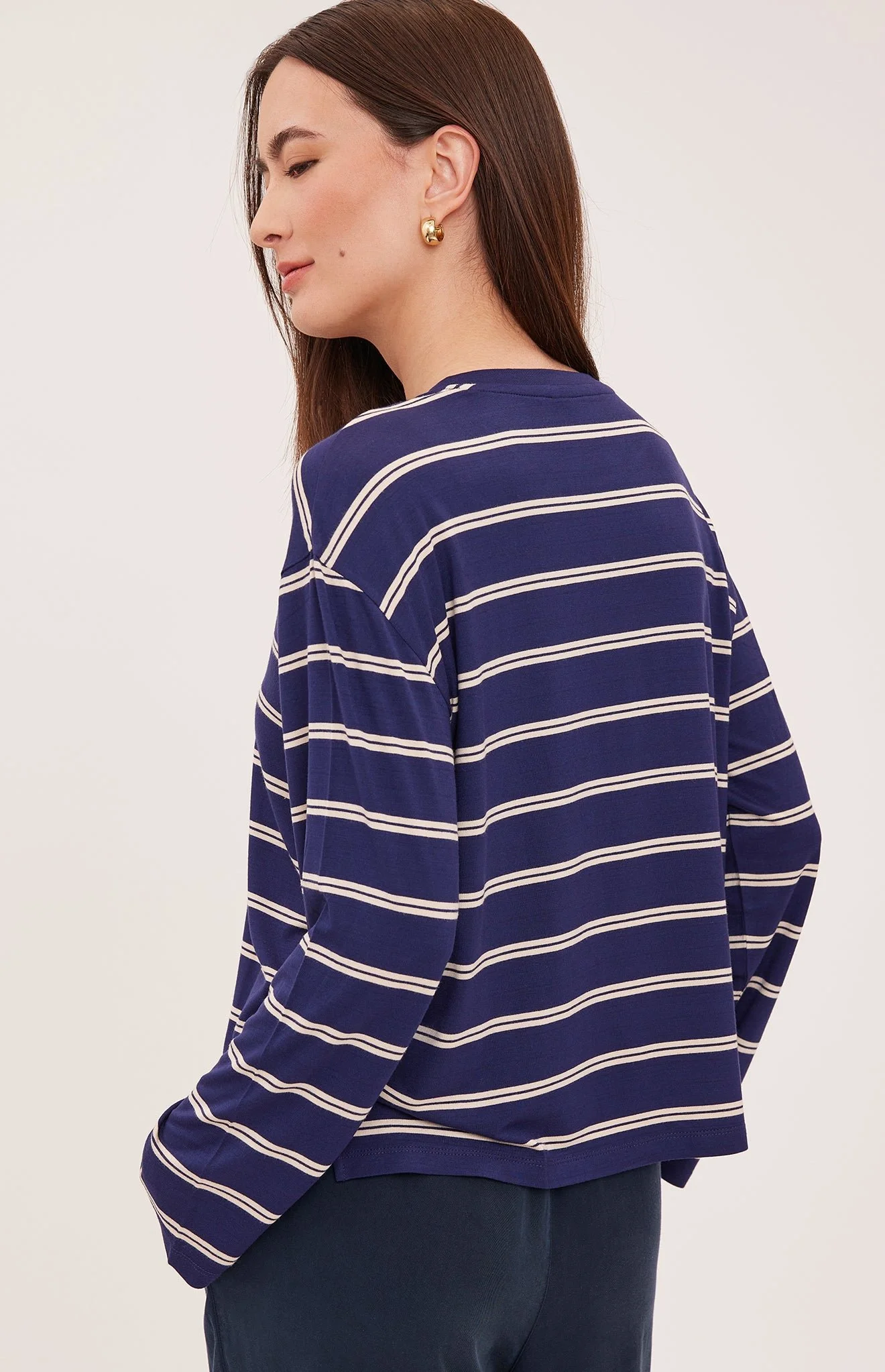 GF2607-1193_NAVY-STRIPE_5_C2.jpg