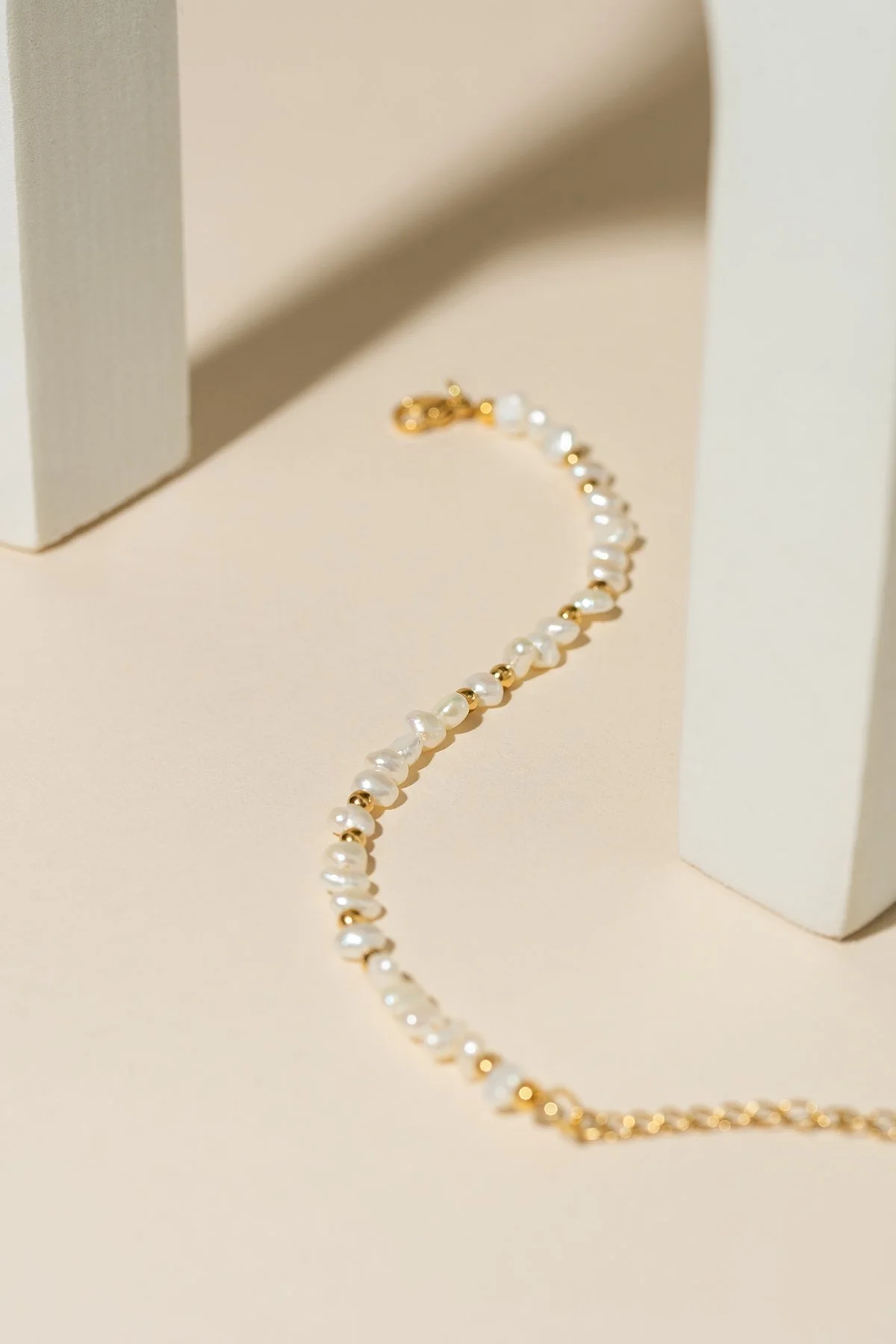 CL109870_Format WEB.jpg