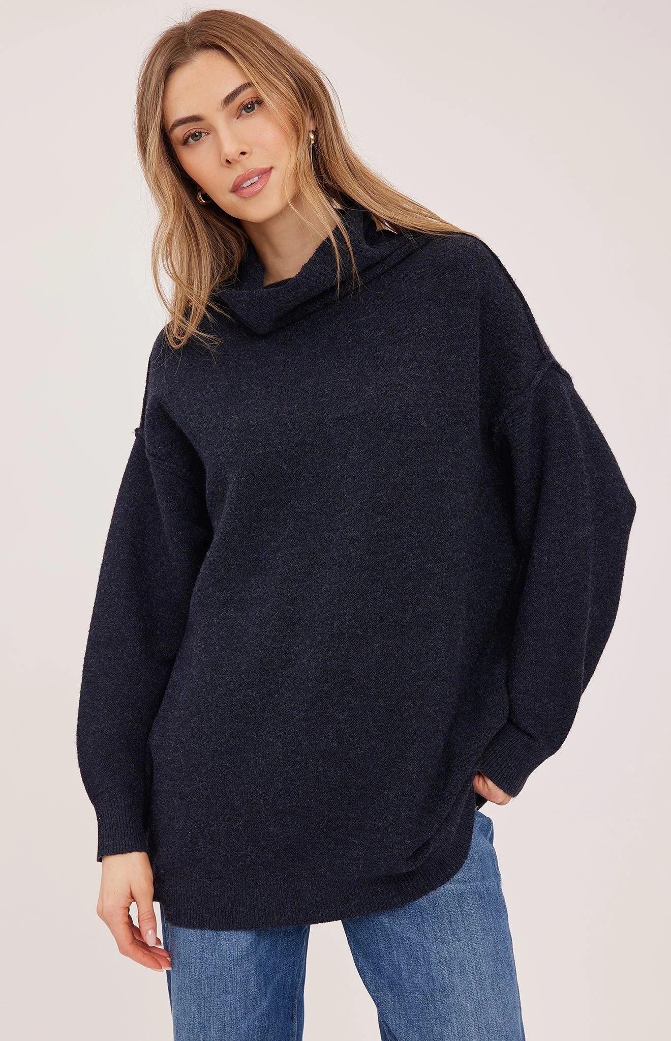 AstridGF2609-3189_HEATHER-NAVY_4.jpg
