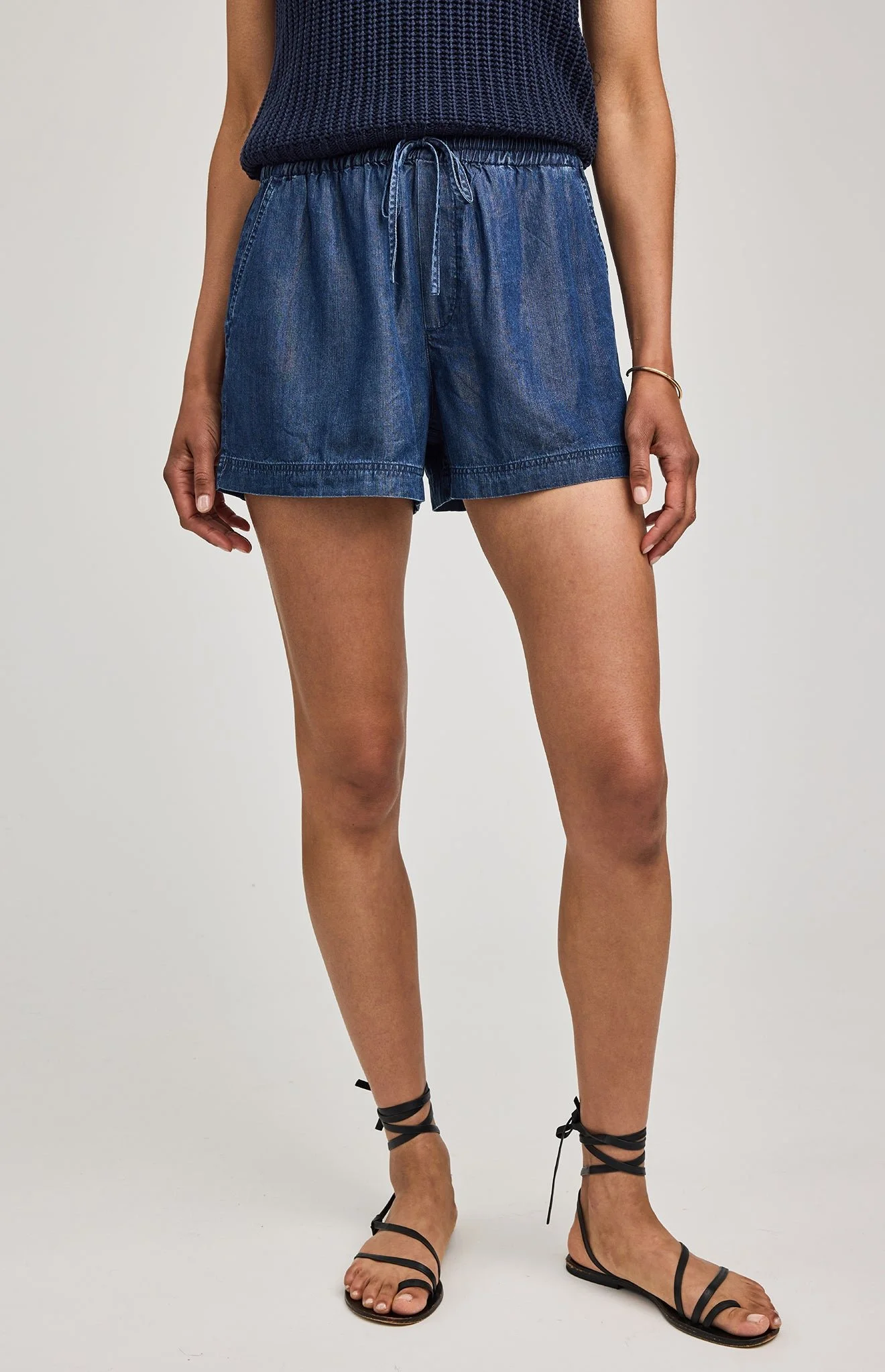 tessaGF2604-7385_DARK-BLUE_2.jpg