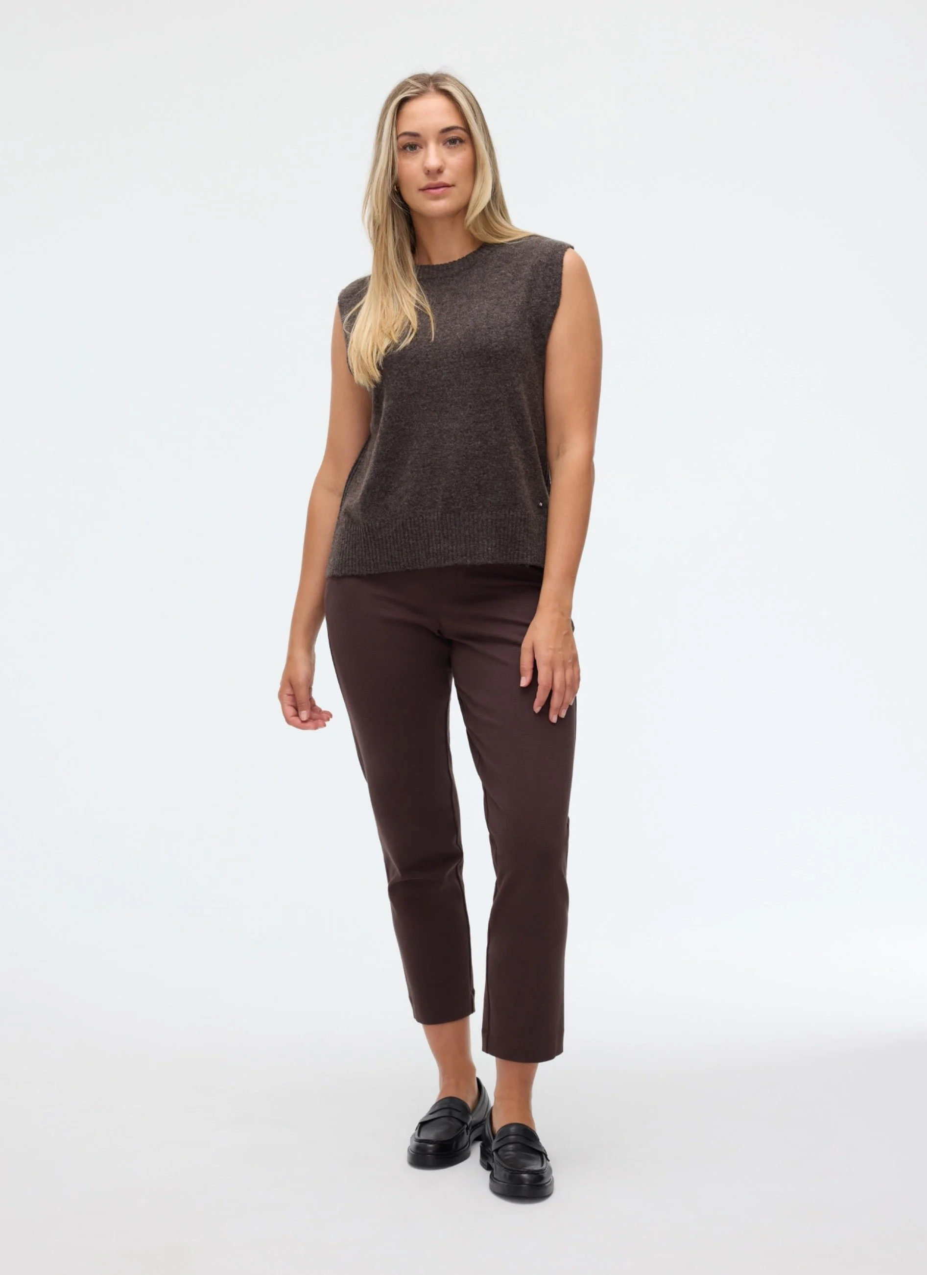 kiraFigclothing6a149f3331a1f16a149f3332187.346937756a149f3332187.jpg