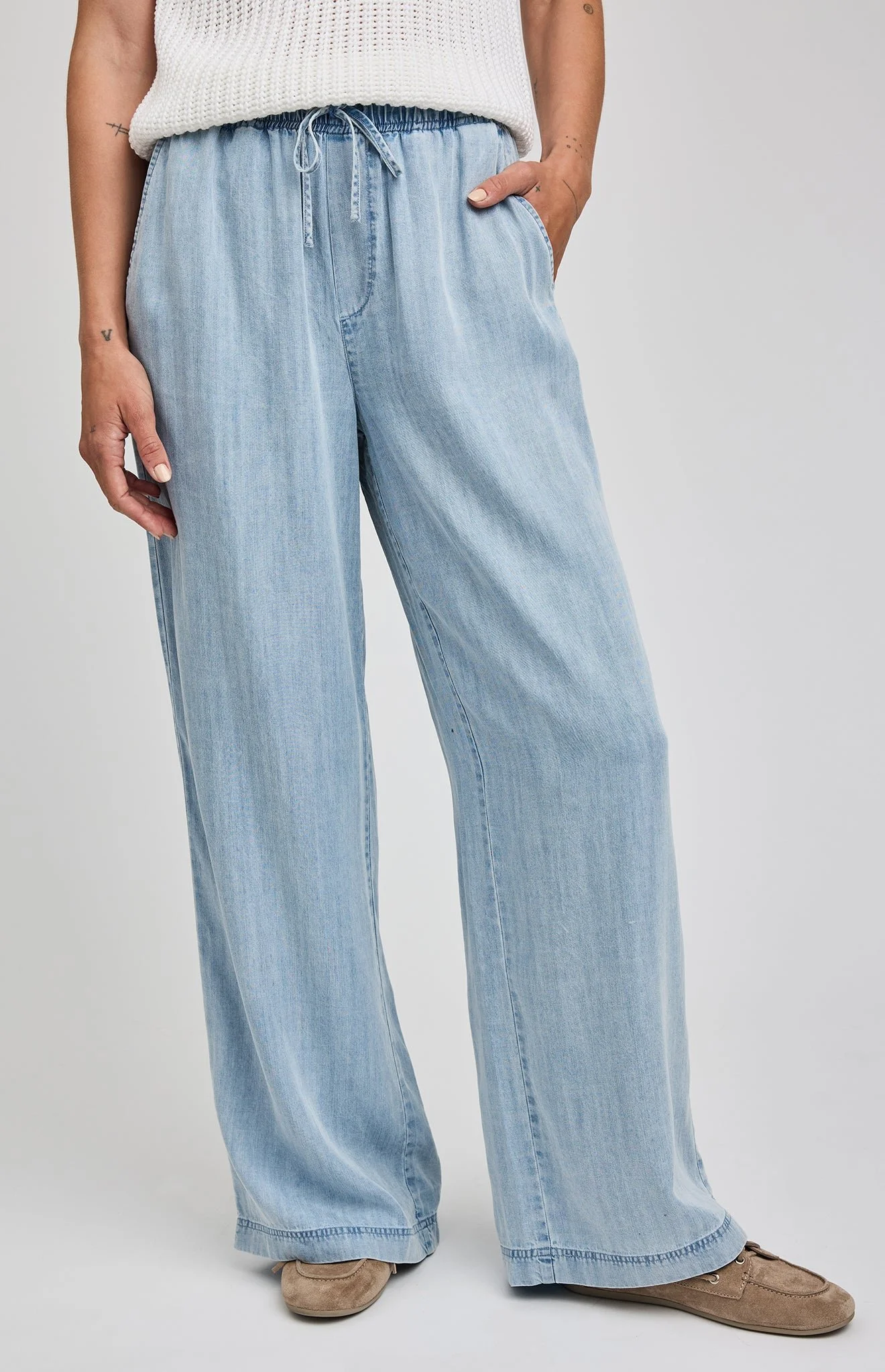 camilleGF2604-7386_LIGHT-BLUE_3.jpg