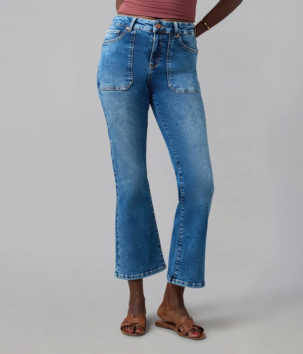Lolajeans689ce4b9325cb6689ce4b932cef.86972903689ce4b932cef_68a28e39-8014-4c49-8a5f-d39a012bfc44.jpg