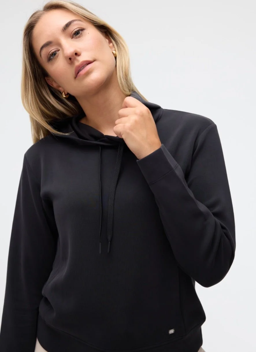 CELIAFigclothing6a14aa13ed8a956a14aa13ed93d.666302296a14aa13ed93d.jpg