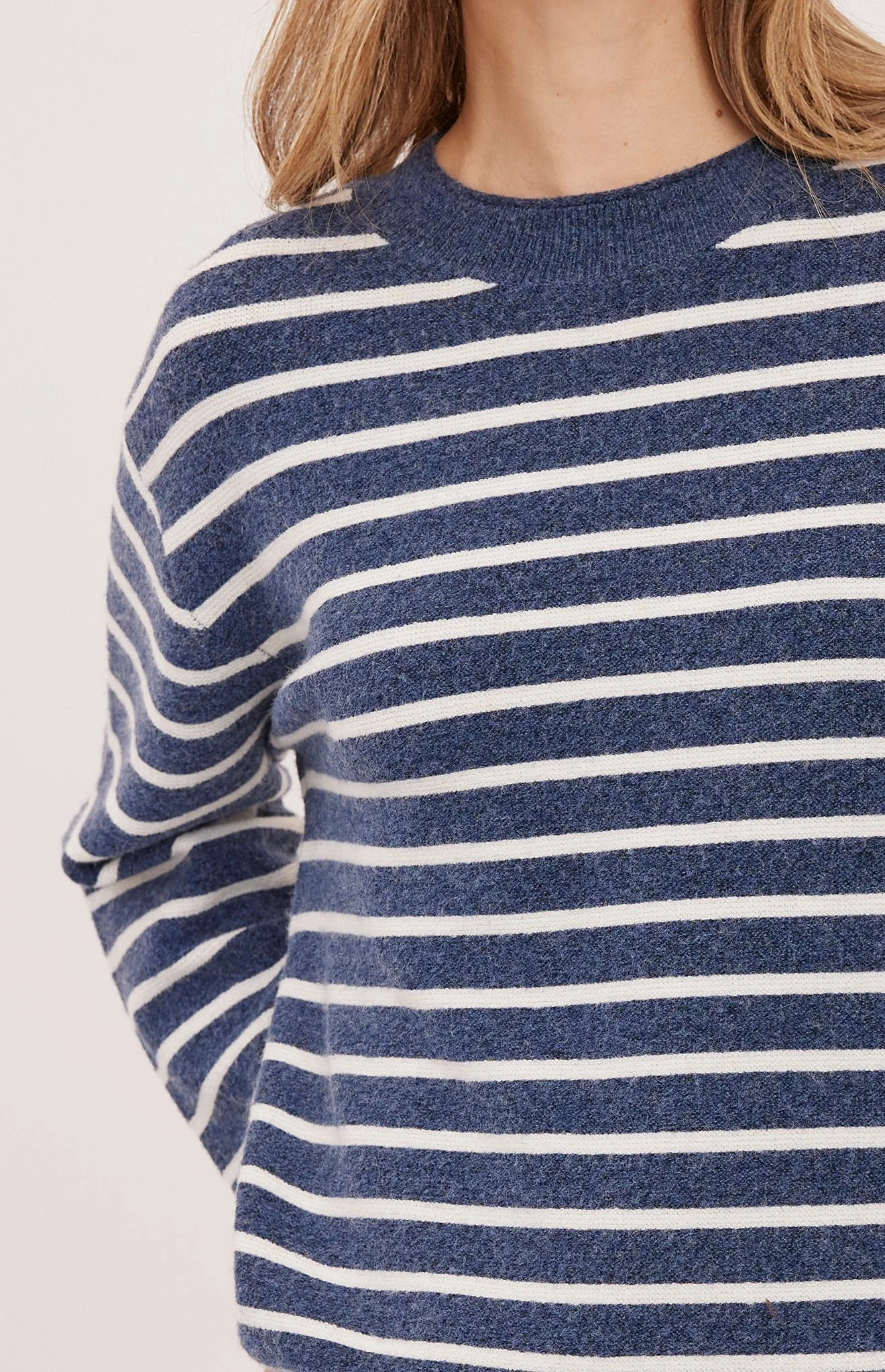 wandaGF2608-3055_NAVY-STRIPE_3.jpg
