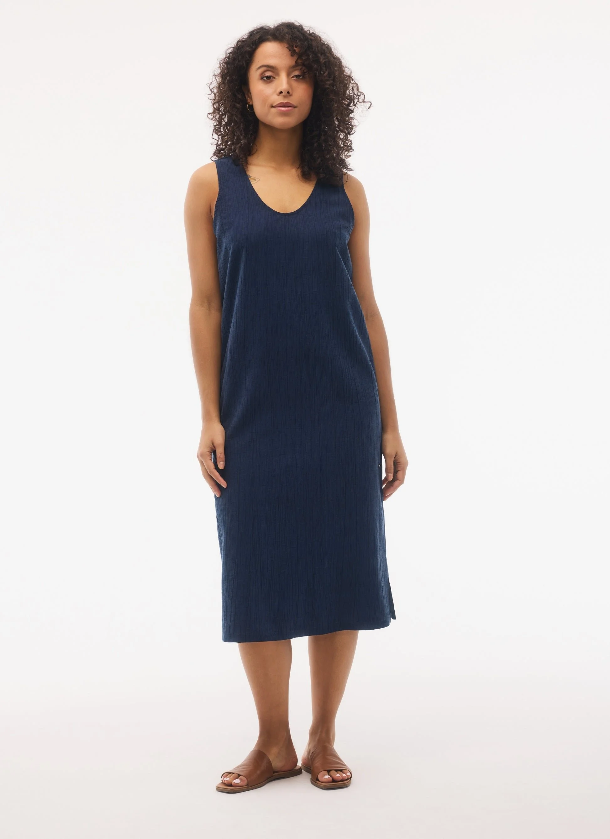 elbaFigclothing684b2daa06b5c8684b2daa06d93.65305780684b2daa06d93.jpg