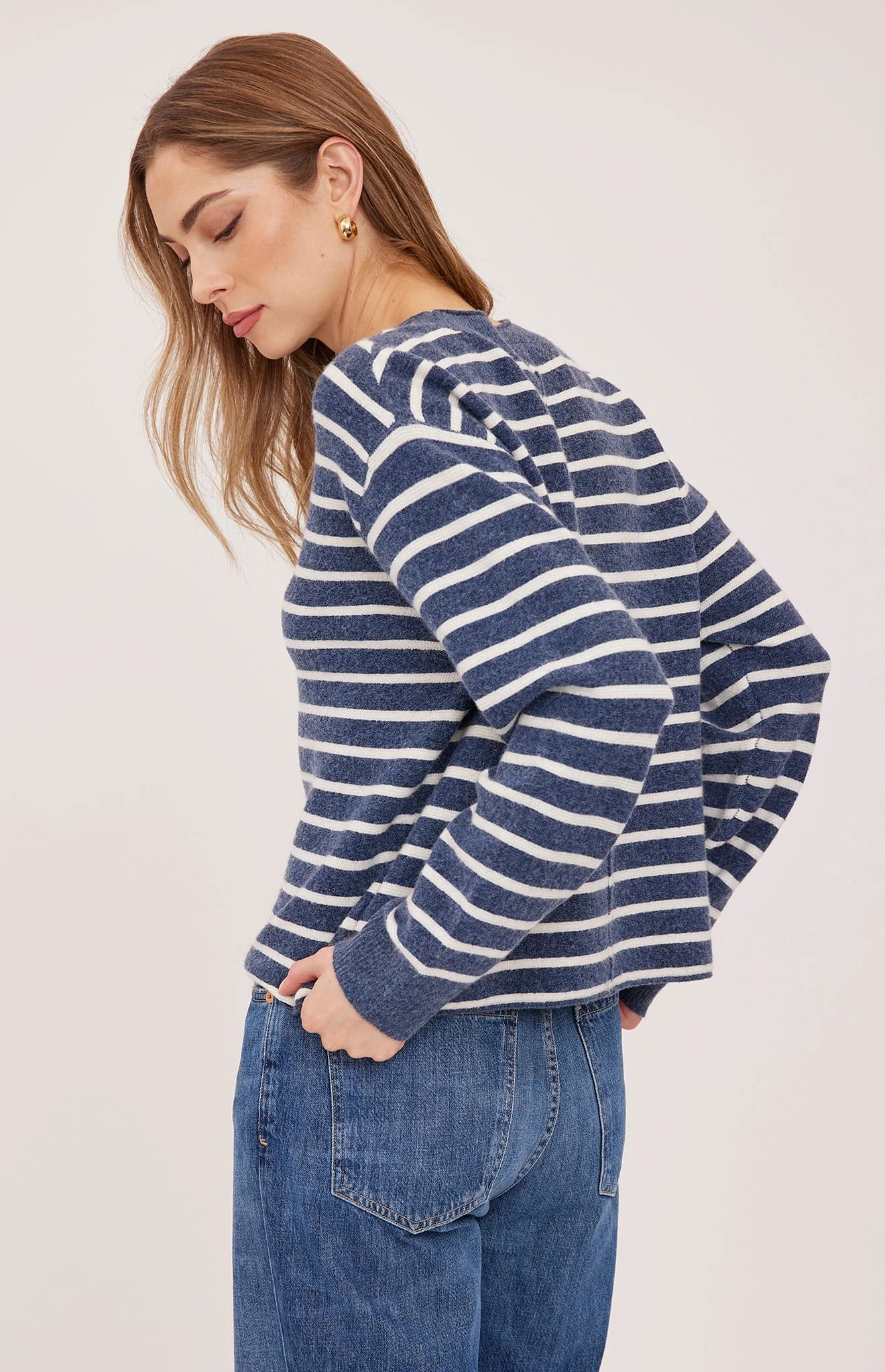 wandaGF2608-3055_NAVY-STRIPE_5.jpg