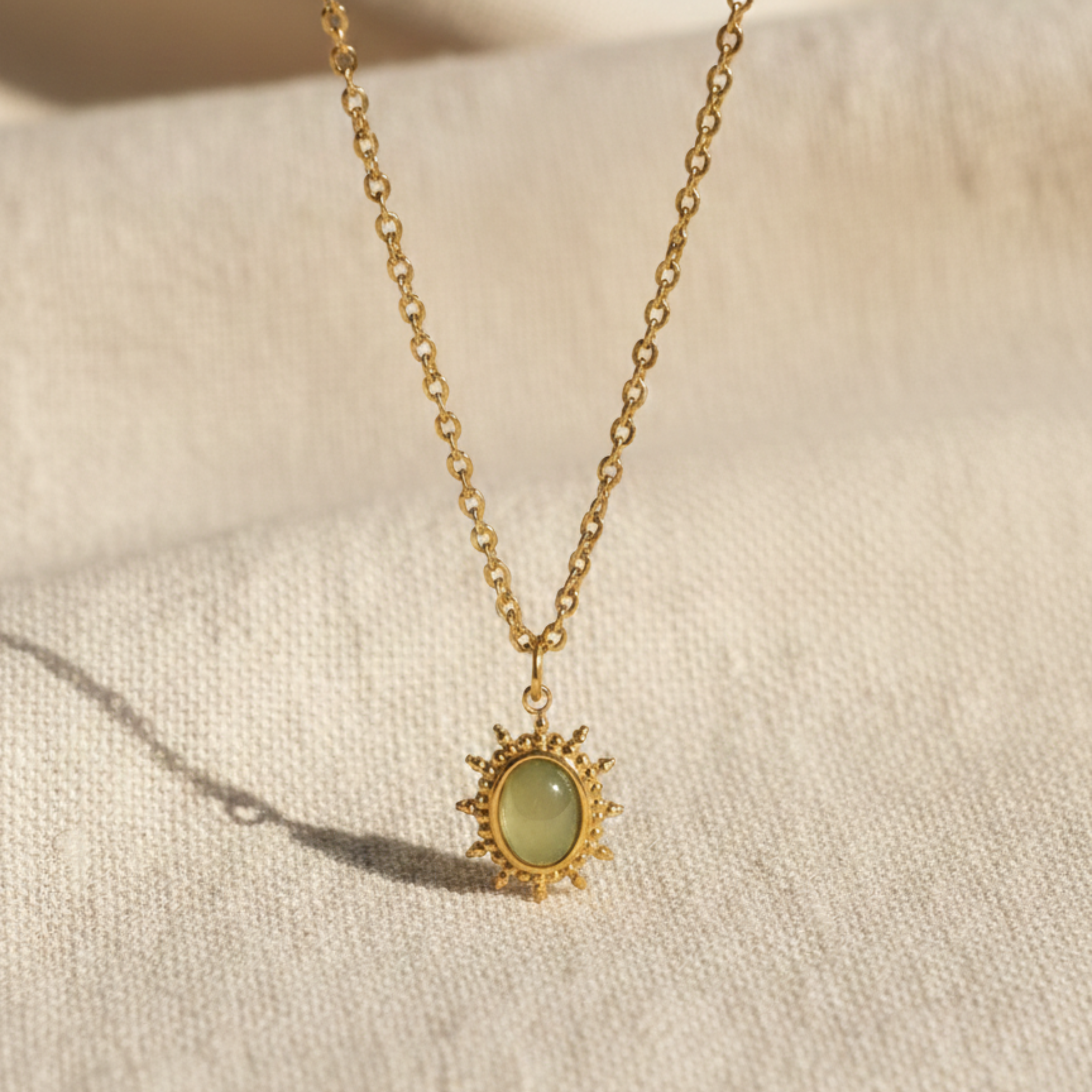 SOLÈNE - jade (CO).png