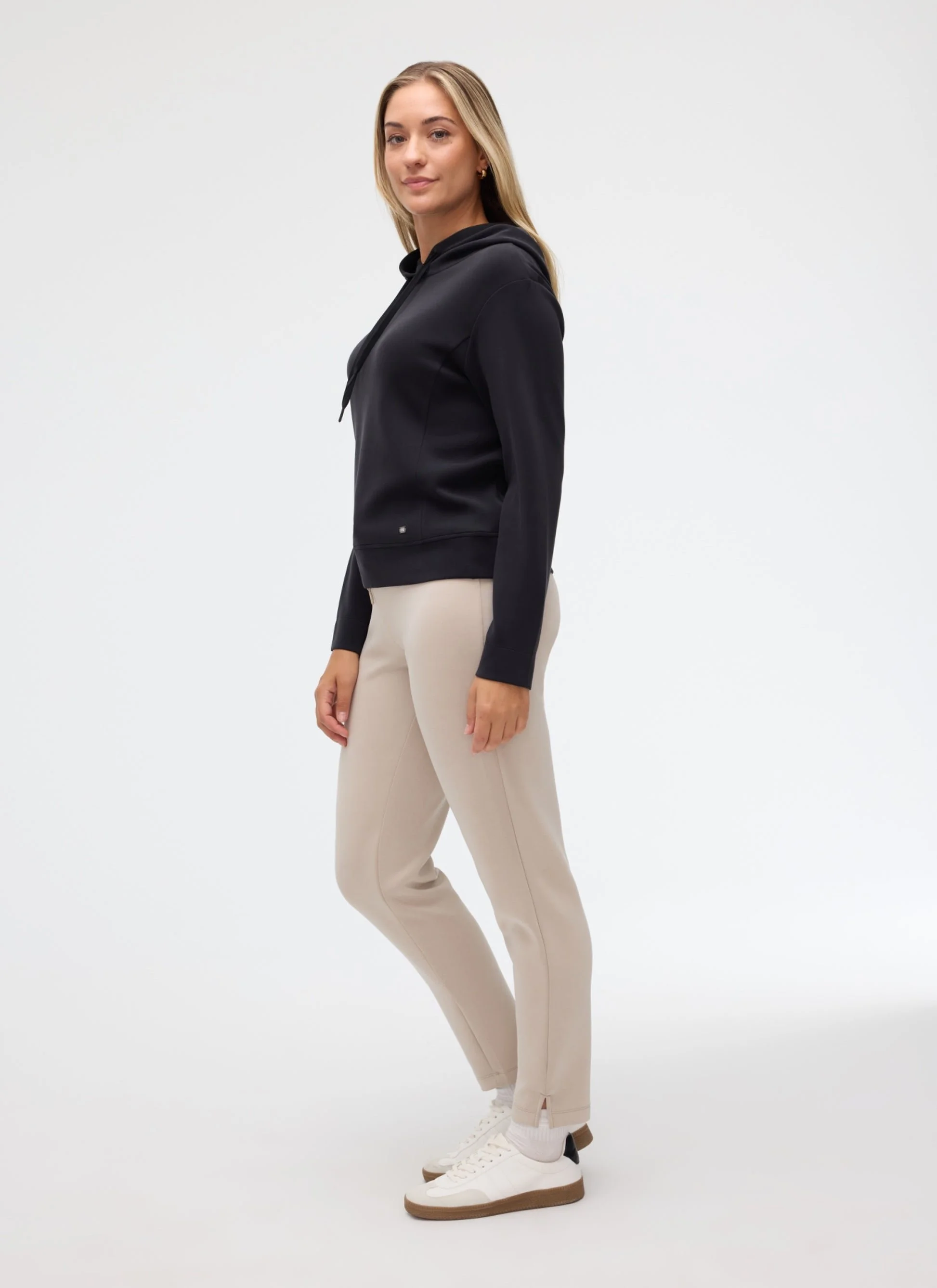CELIAFigclothing6a14aa13dcddd26a14aa13dcefd.877151016a14aa13dcefd.jpg