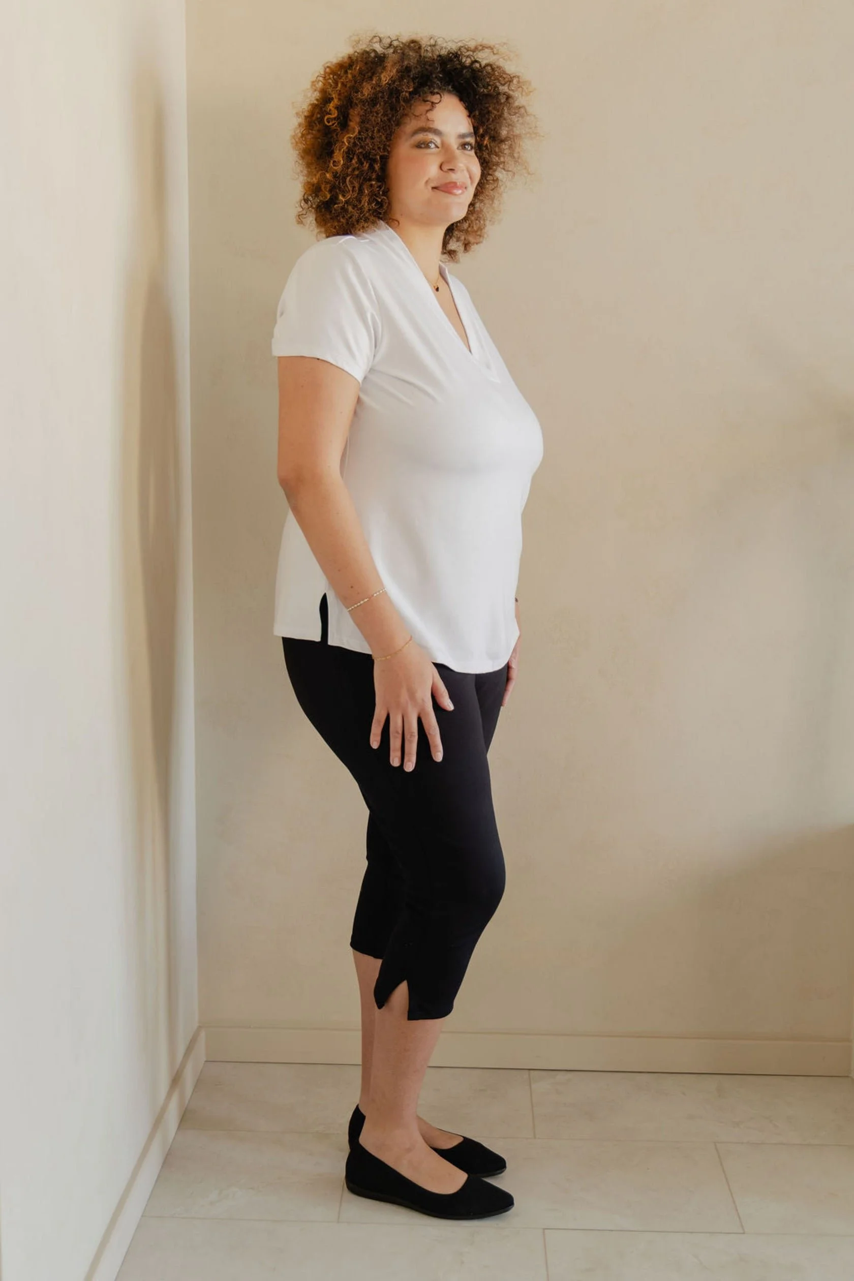 capri-pantalon-souple-habille-parfait-pour-femme-noir-fait-au-quebec-canada_3_1680x.jpg