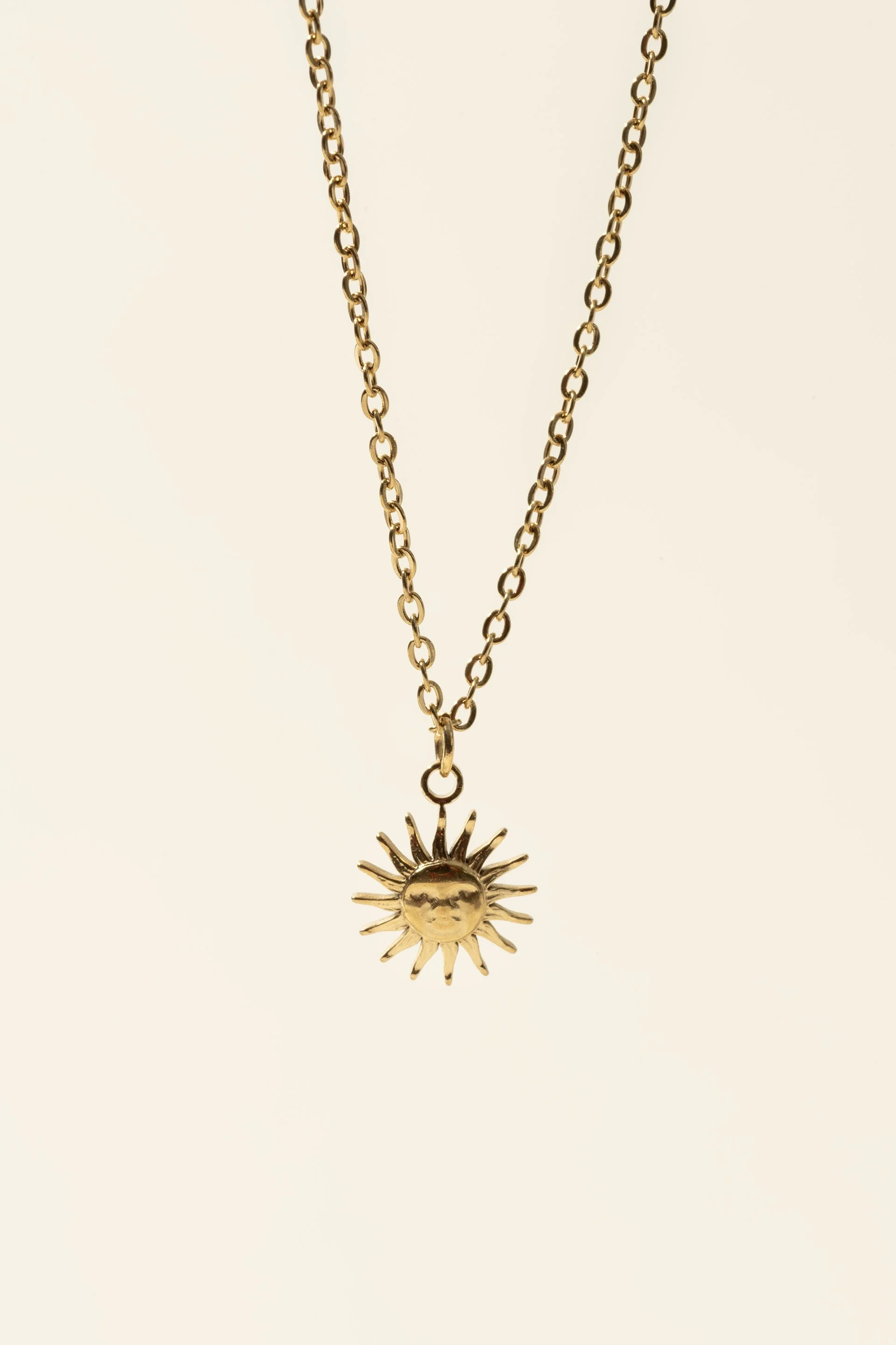 CL100012_Fomat WEB.jpg