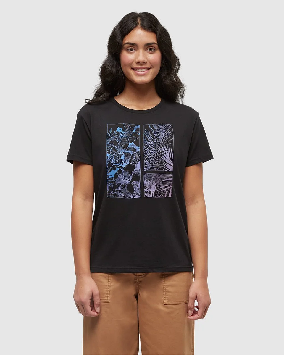 Black-Treeblend-Relaxed-Graphic-T-Shirt-TCW6747-6131-a.jpg