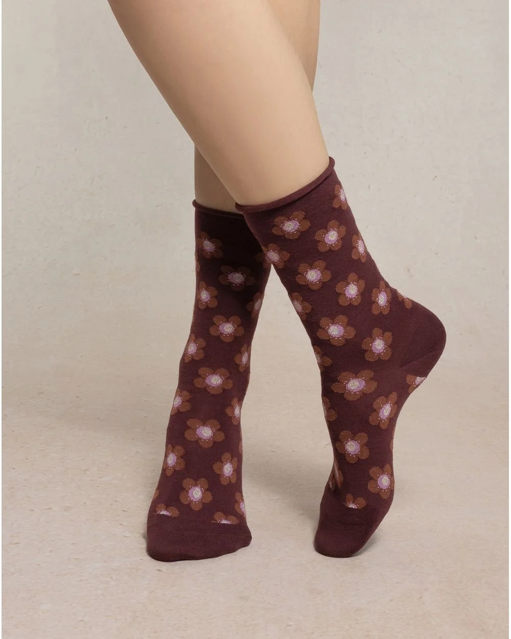 chaussettes-laine-fine-fleurs.jpg