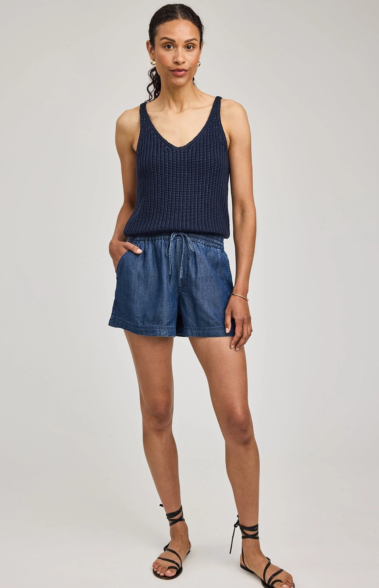 tessaGF2604-7385_DARK-BLUE_1.jpg