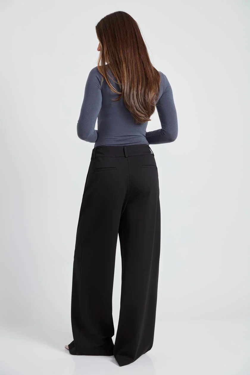 Pantalon plissé69092-BLACK-UP-177920.jpg