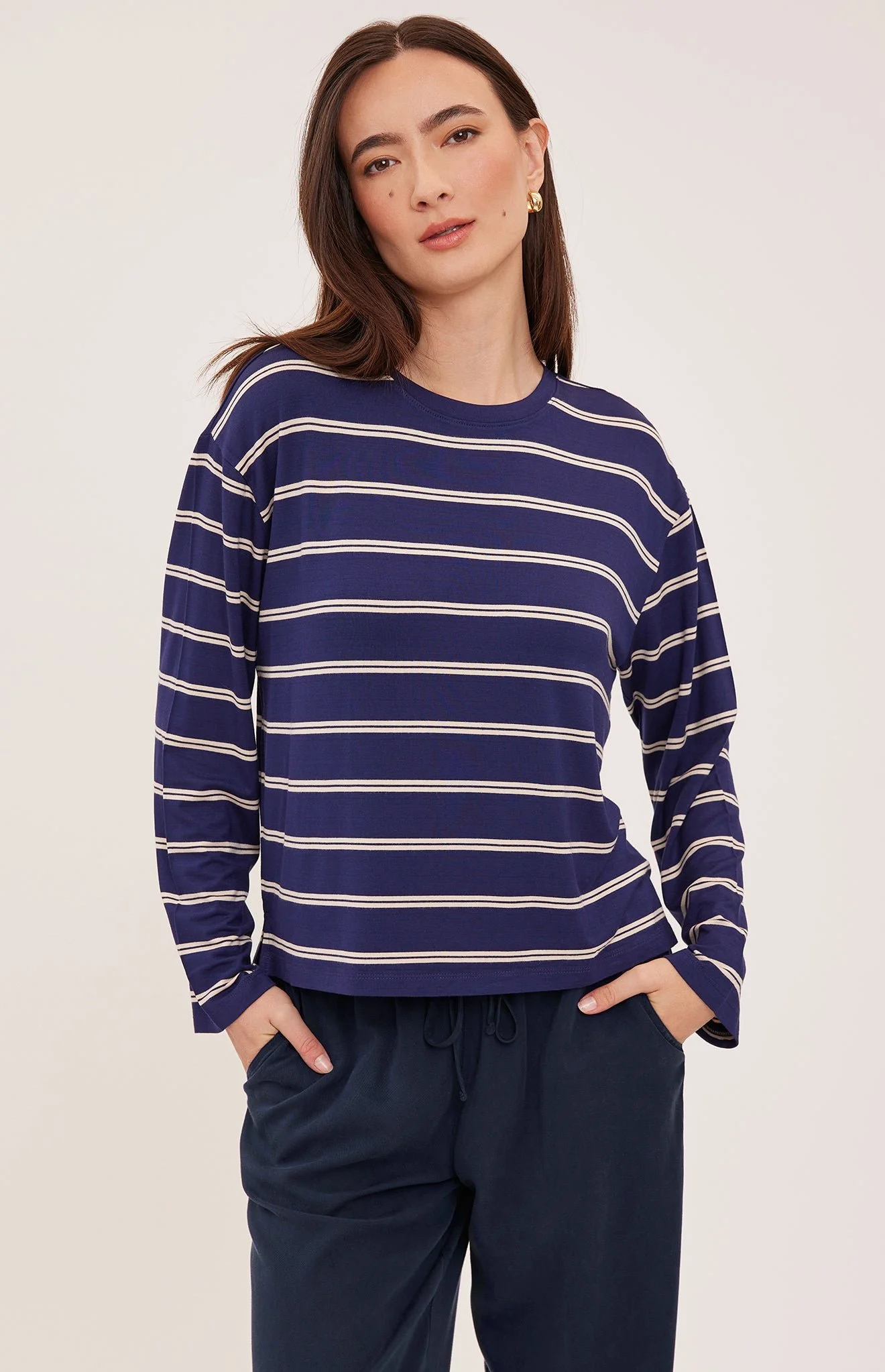 GF2607-1193_NAVY-STRIPE_4_C2.jpg