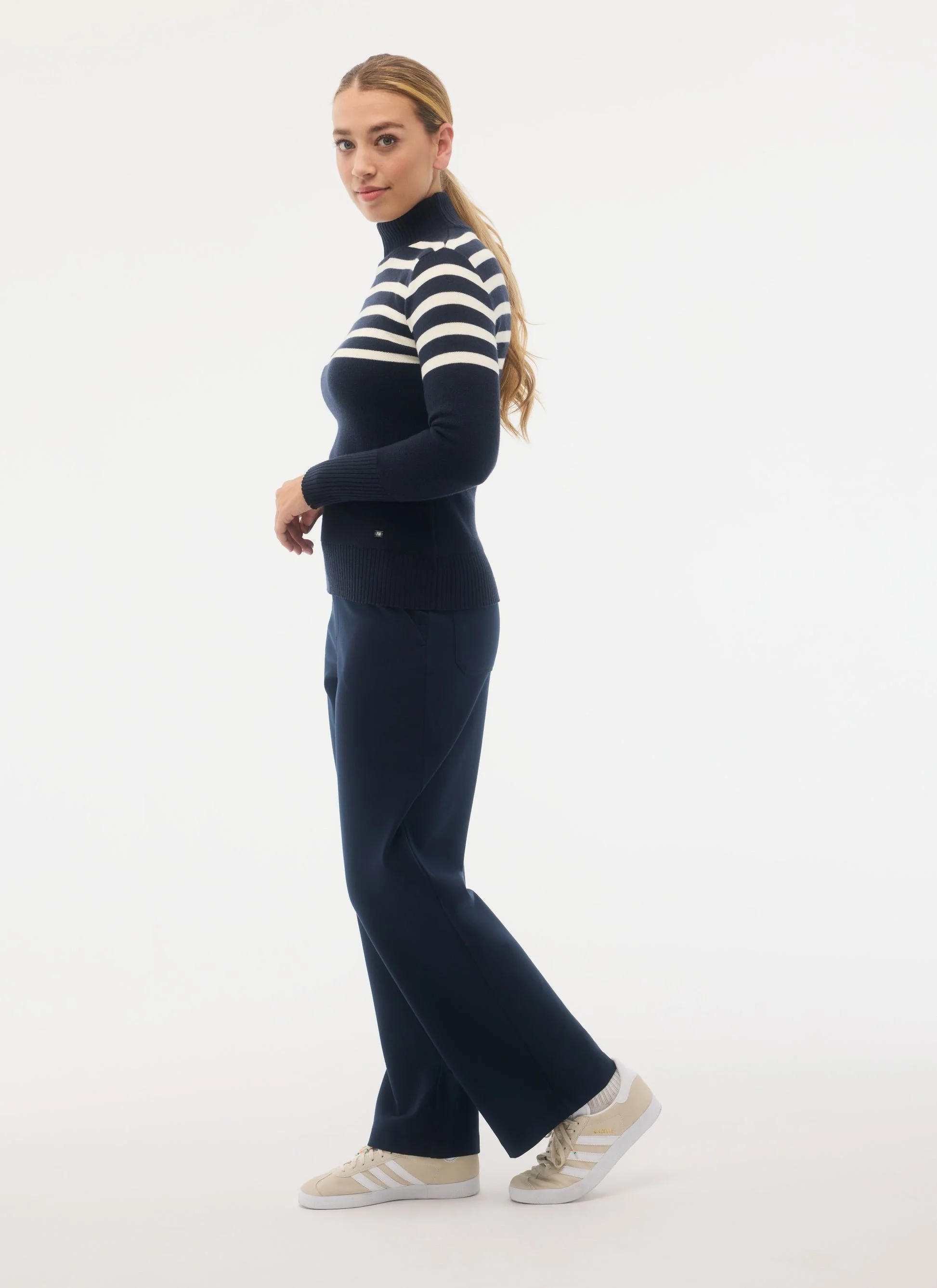 Figclothing68430486ca986568430486cac07.3312497068430486cac07.jpg