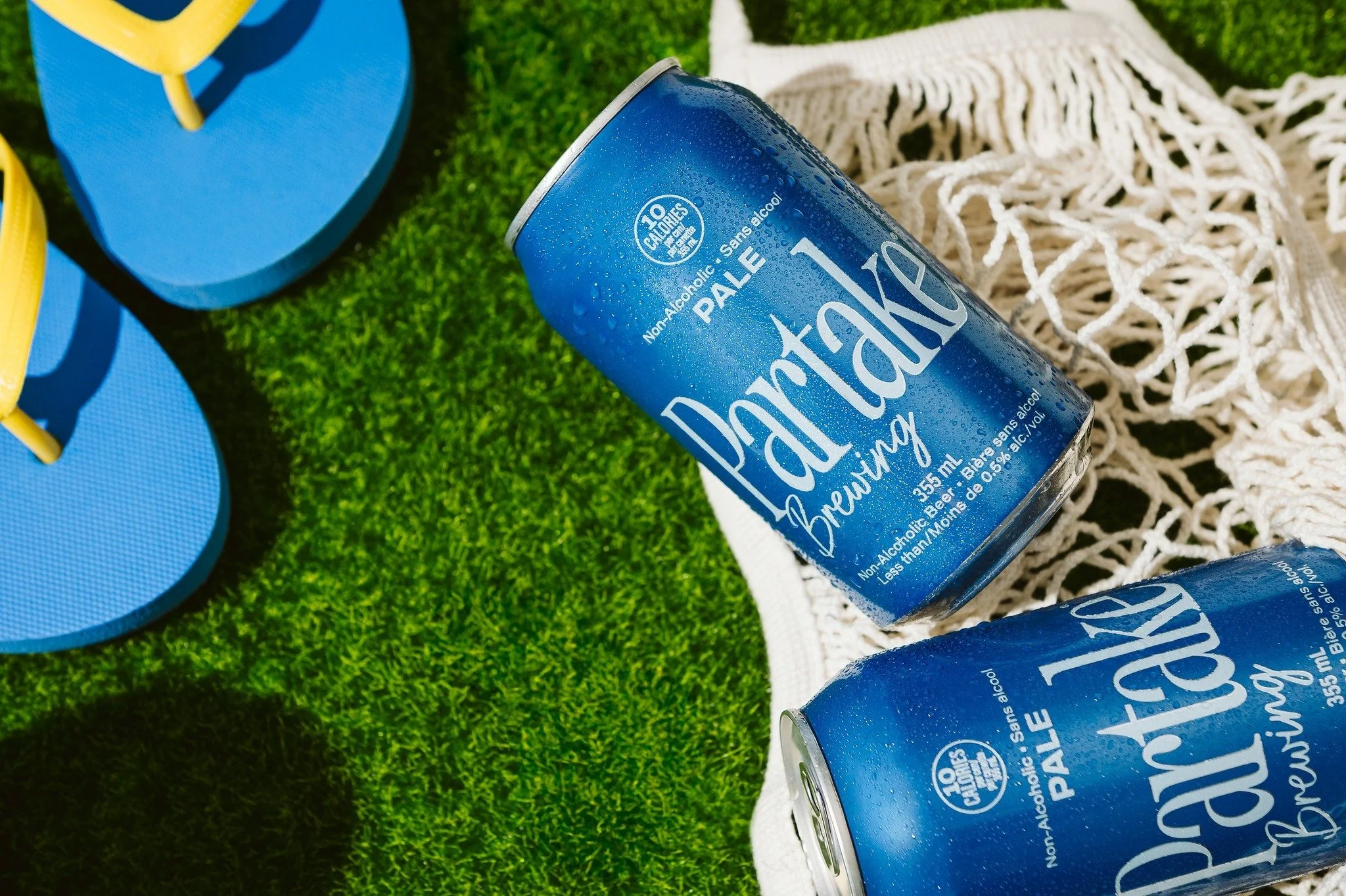 A refreshing pause. 
A personal project focusing on laid-back summer moments.

 
 
 
 
 
 
 
 Art direction, styling, retouching, photography: @charnebaird 
 
 
 
 

#beerphotography #productphotography #womeninphotography #artdirection #beveragephot