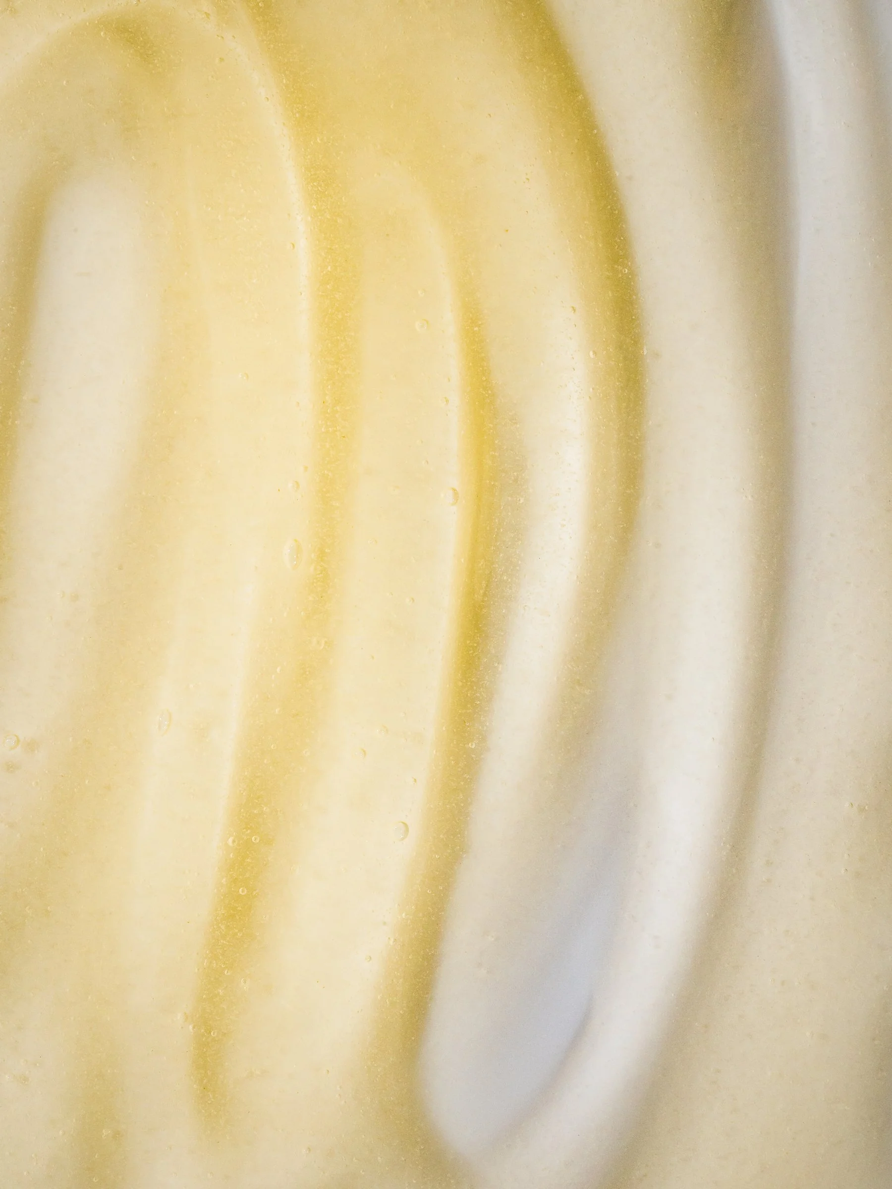 Charné Baird Photography - Commercial Photographer - Product Photography - Food Photographer - Canadian Commercial Photographer - Honey Photography - Honey Texture