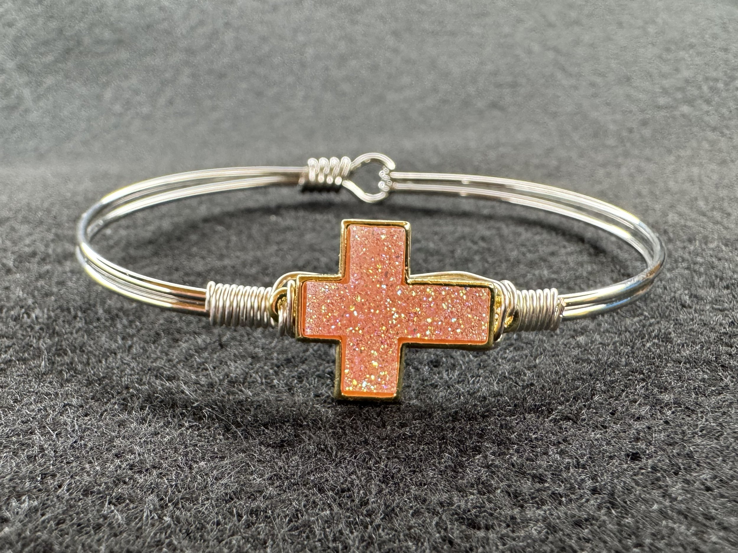 MP-bracelets-delight2-goldcross1.jpg