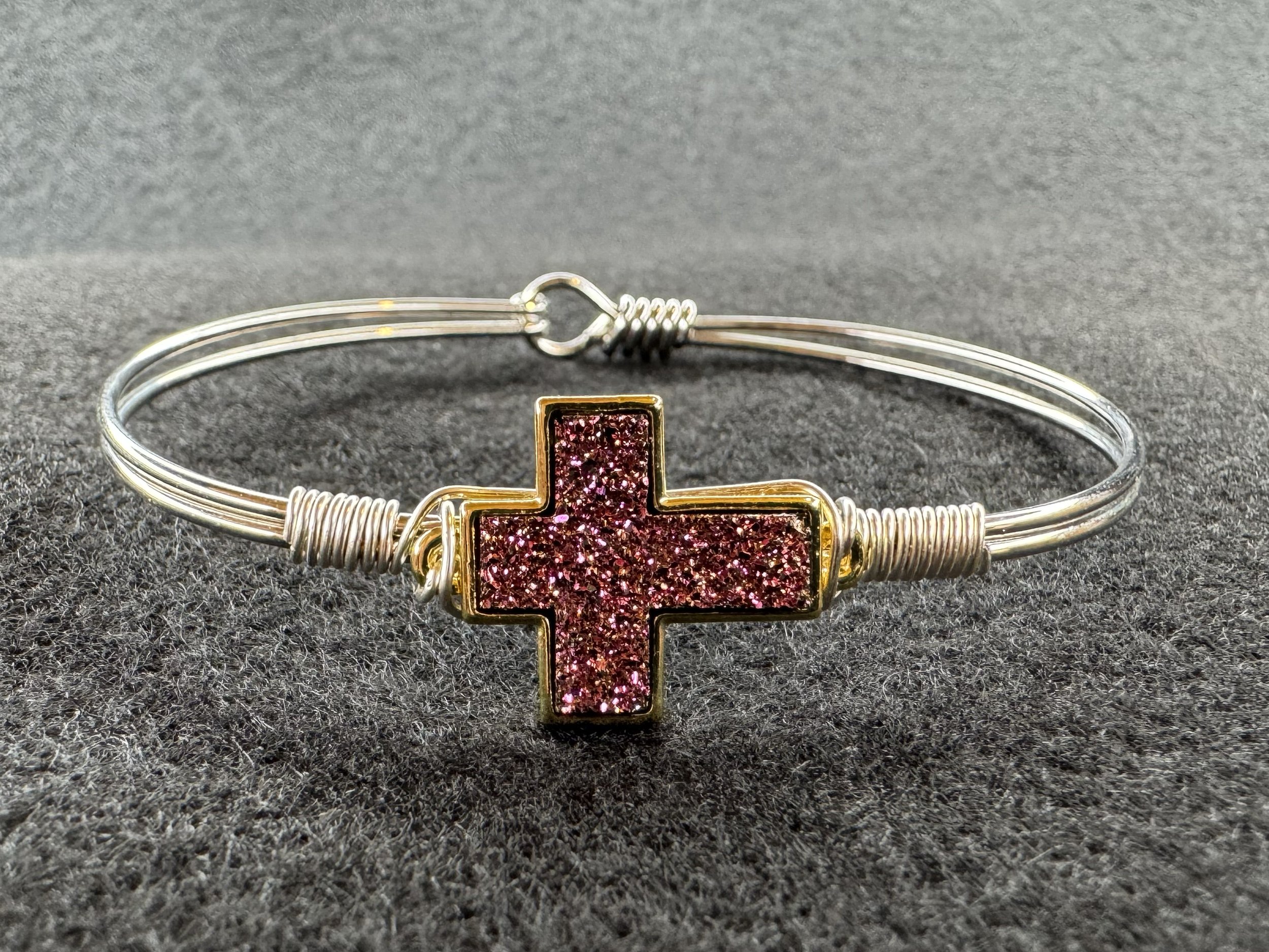 MP-bracelets-honor-goldcross1.jpg
