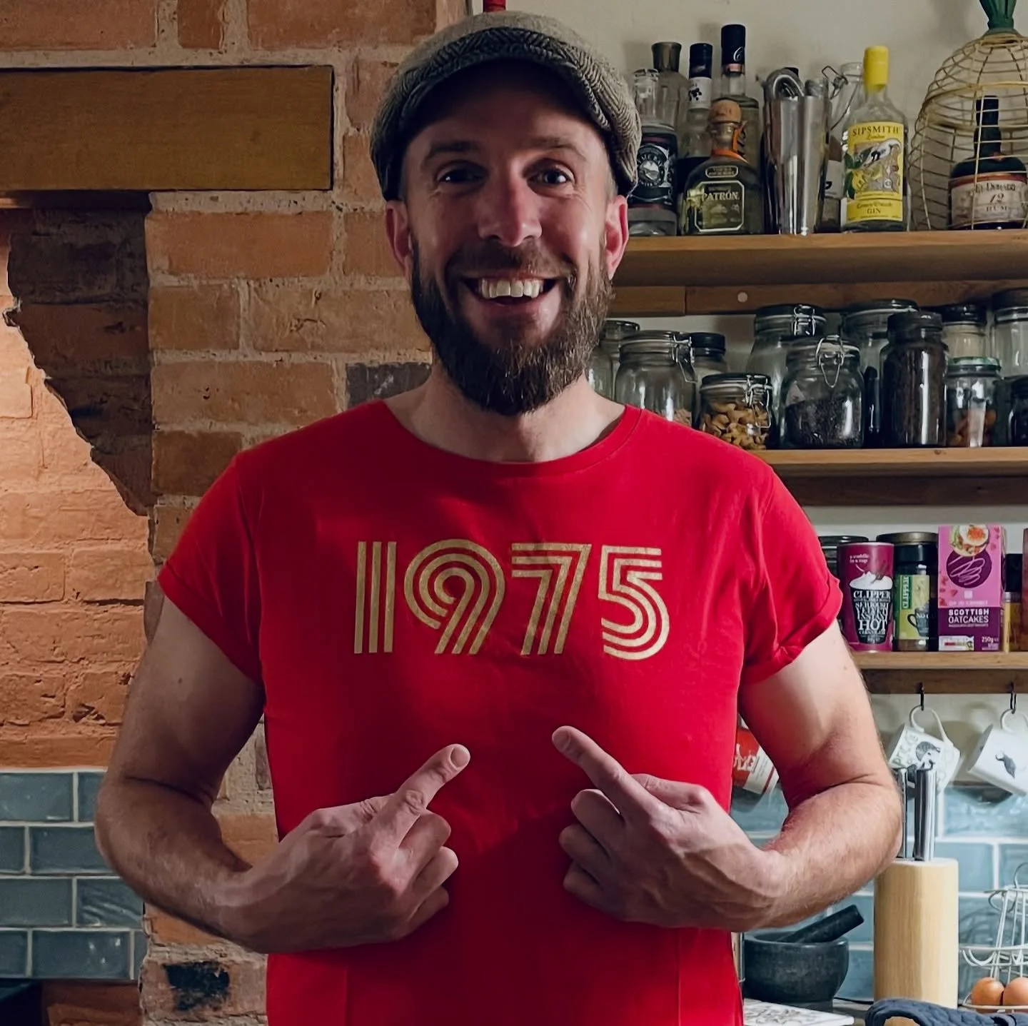 50th BIRTHDAY LIVE STREAM!
I&rsquo;m turning 50 next week, as part of the celebrations I&rsquo;m gonna do a Weekend Breakfast Show live from our kitchen tomorrow morning Saturday 4th October - 9am to 11am. I&rsquo;ll be playing some of my favourite t