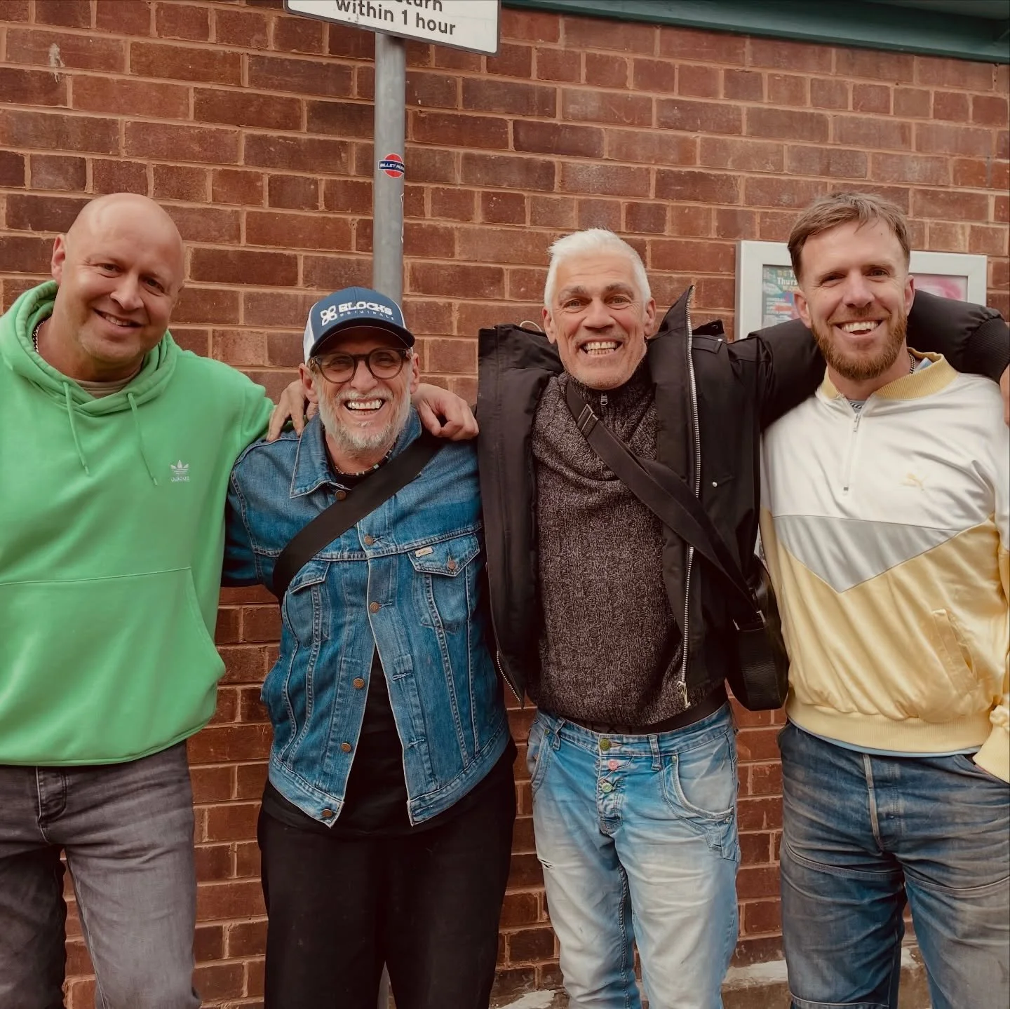 Such a beautiful day at our Ibiza Anthems party - @brandonblock &amp; @alex.petrides.566 were a delight, the perfect headliners and totally brought the party from start to finish. 
@edpayneauth &amp; @driscollstuart were just the best hosts, Thirst T