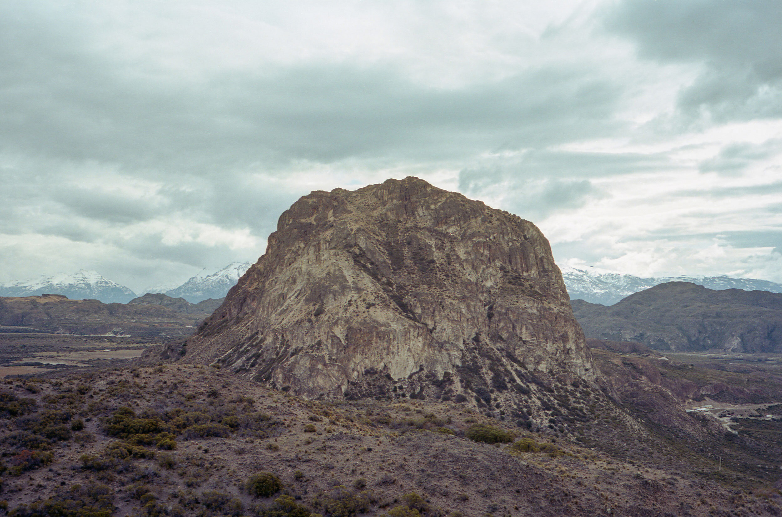 fer_parra_patagonia_filmphotography_landscapephotography_leicam6_kodakportra_05.jpg