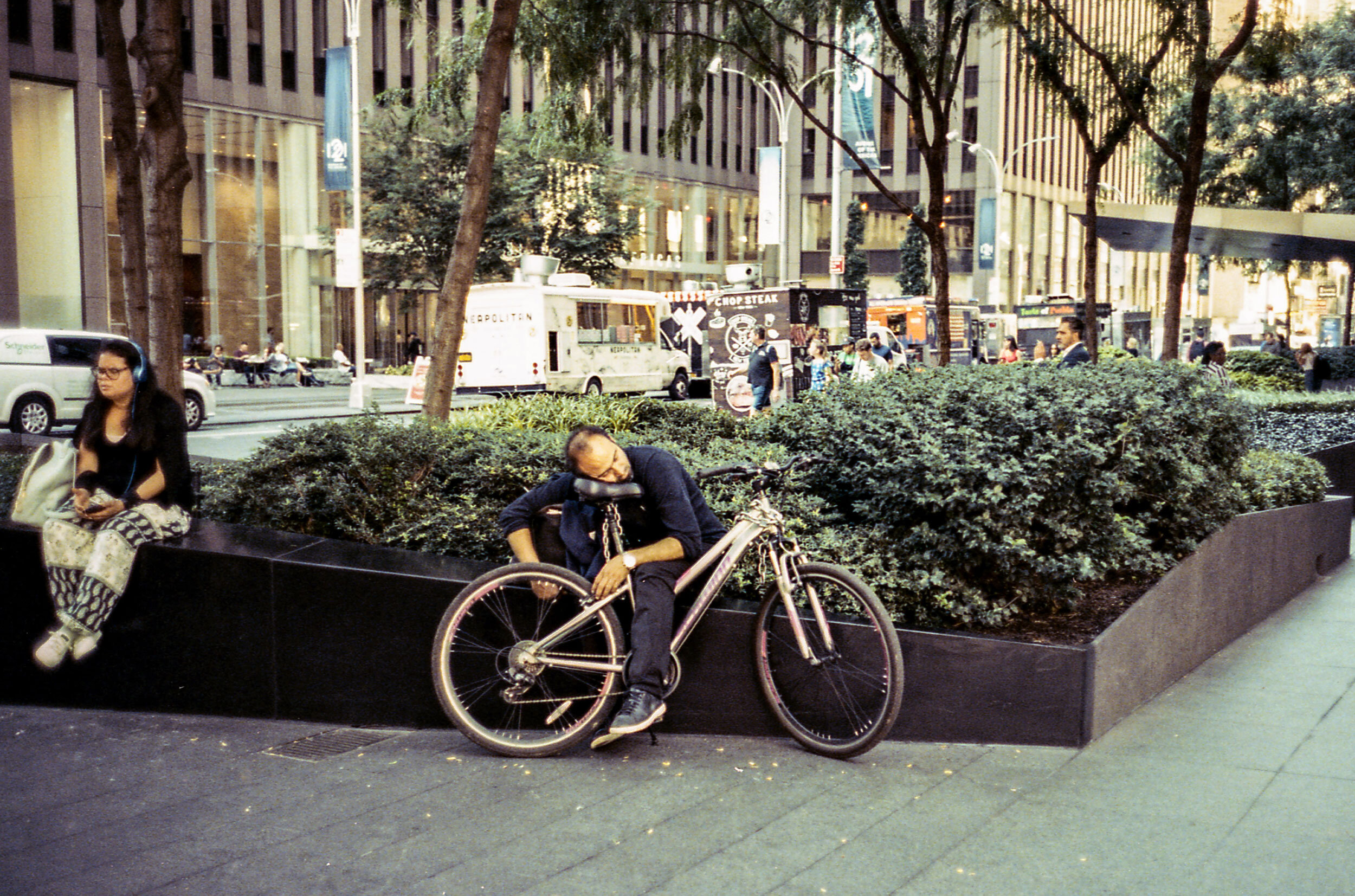 newyork_filmphotography_ferparra_leicam6_blackandwhite_ilfordfilm_streetphotography_14.jpg