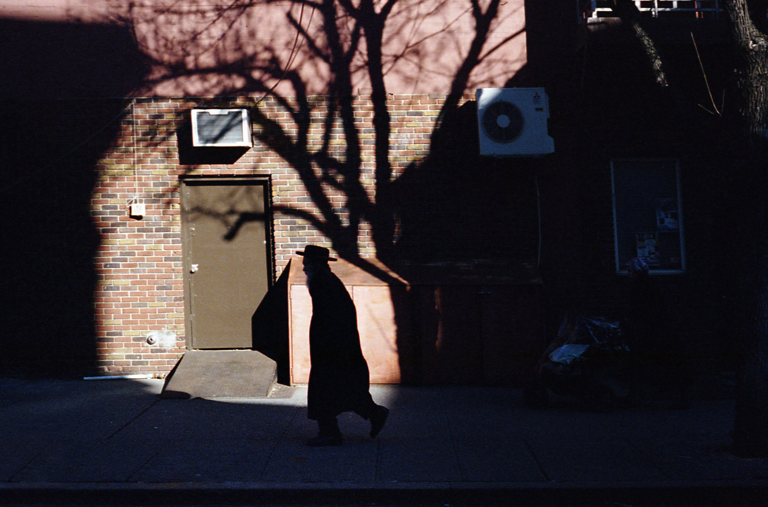newyork_filmphotography_ferparra_leicam6_blackandwhite_ilfordfilm_streetphotography_15.jpg