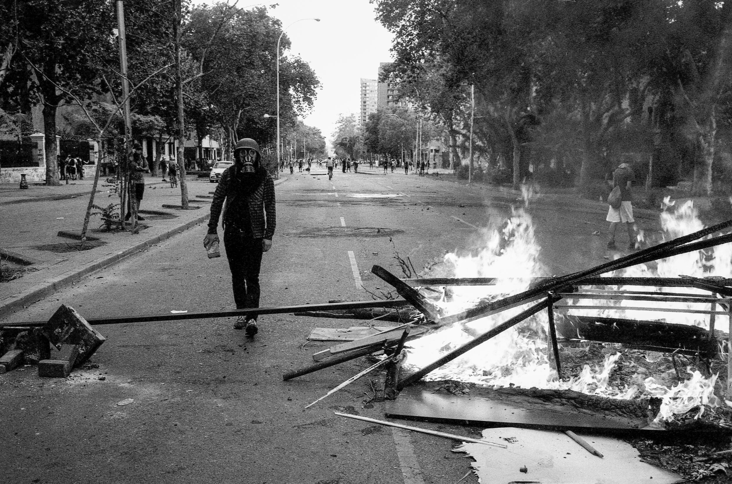 Chileprotest_ferparra_filmphotography_leicam6_ilfordfilm_35mm_protestaschile-22.jpg